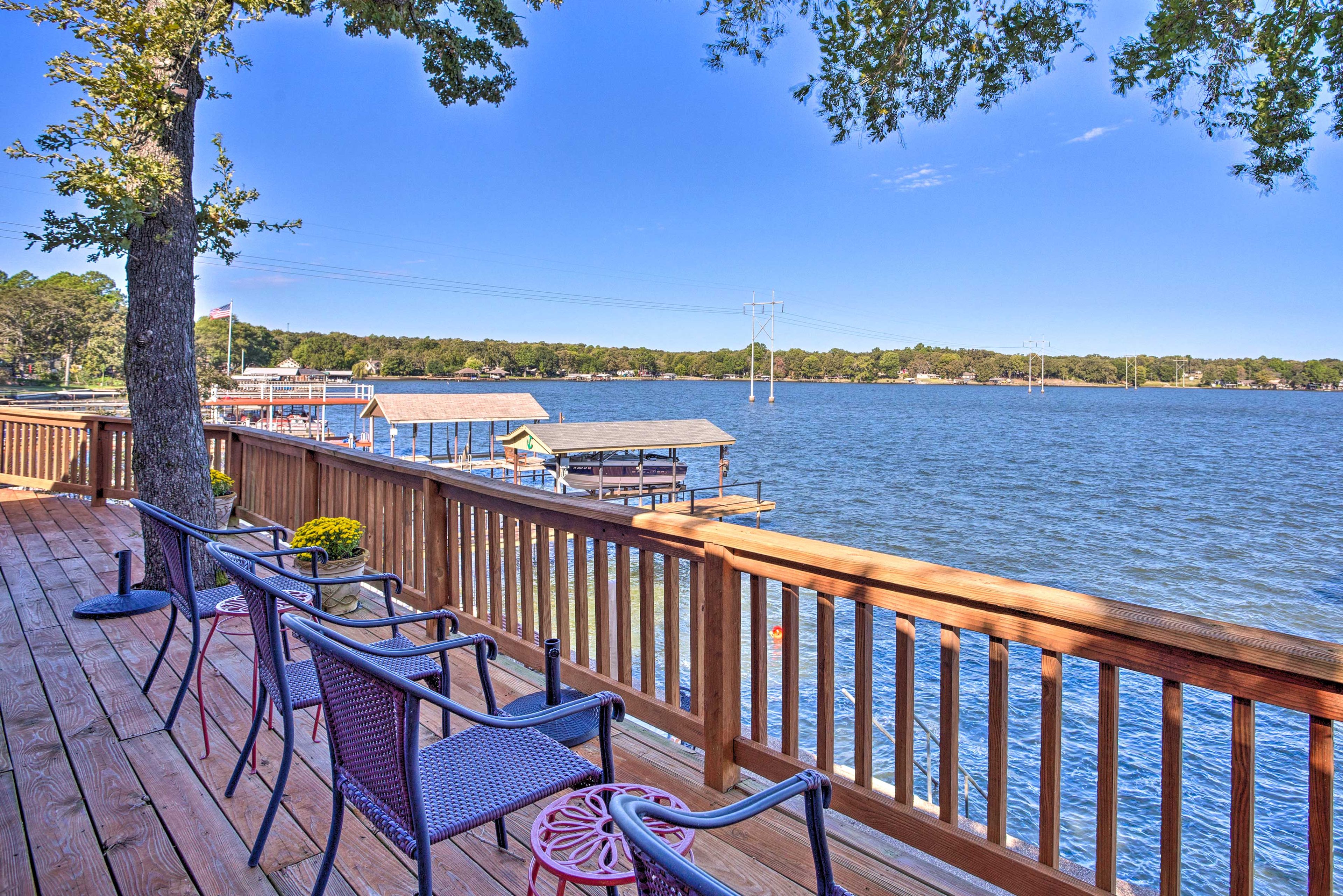 Tool Vacation Rental | 3BR | 3BA | 2,200 Sq Ft | Stairs Required