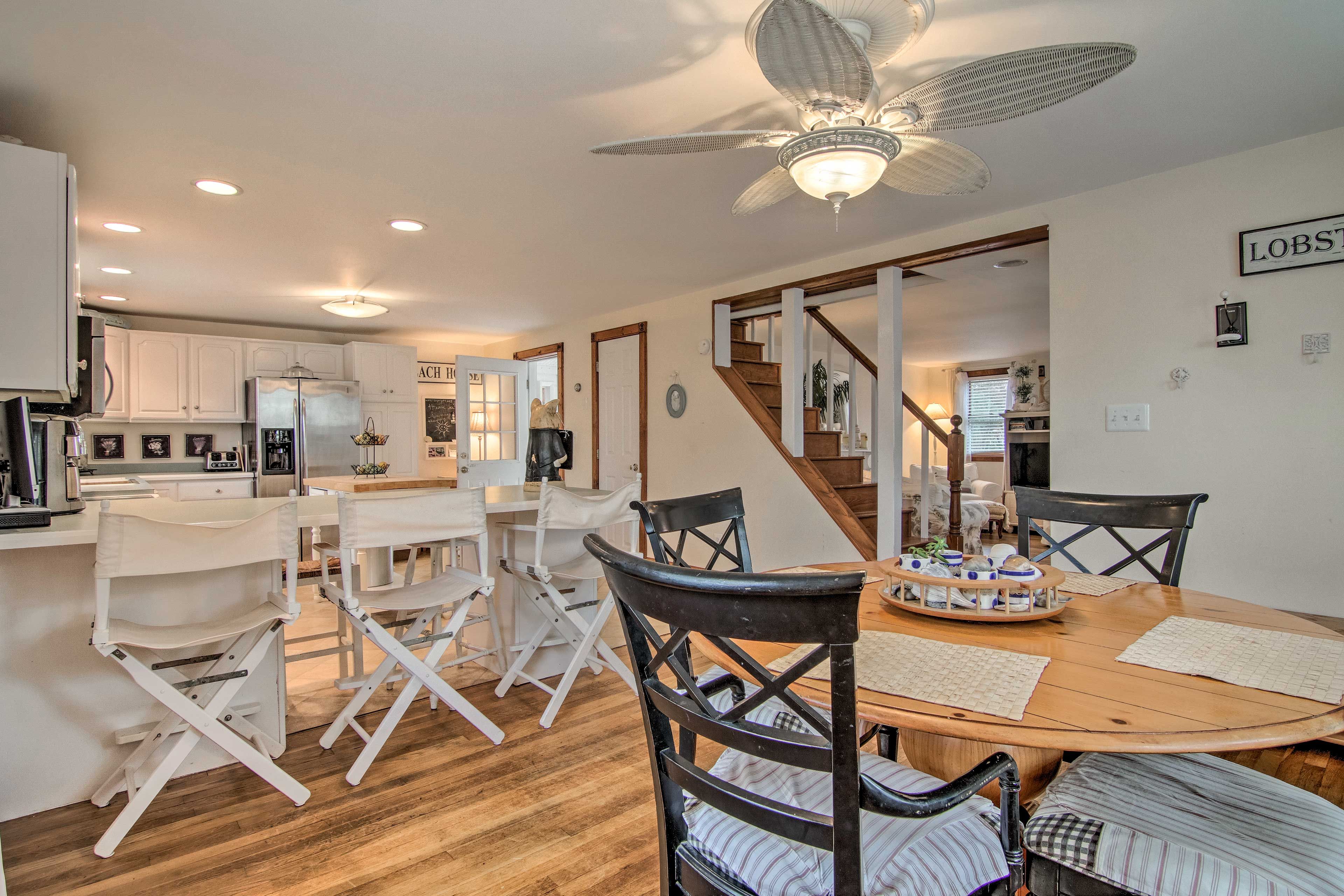 Have a snack at the breakfast bar or just chat up the cook!