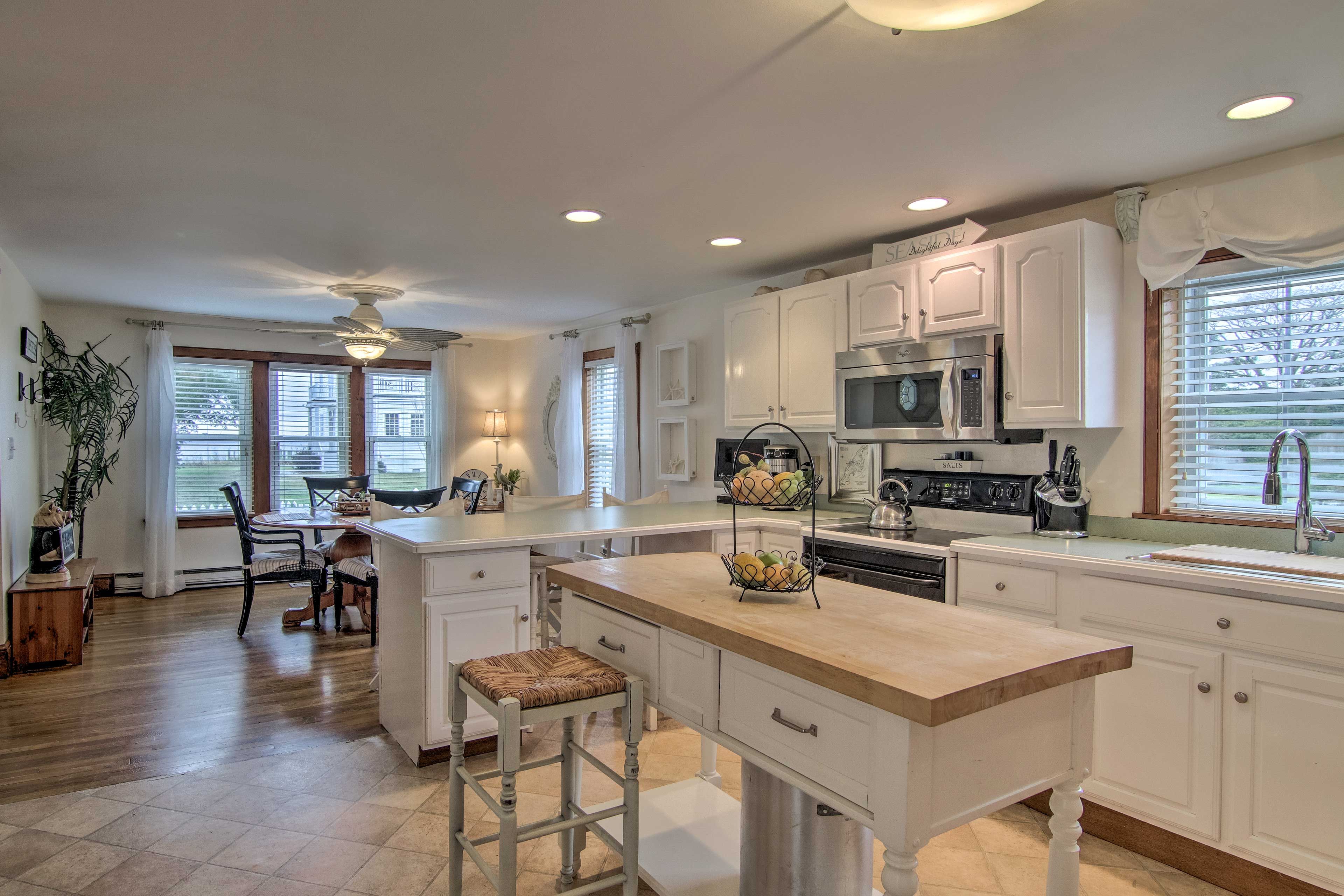 The kitchen is fully equipped with all the appliances you need to prepare meals.