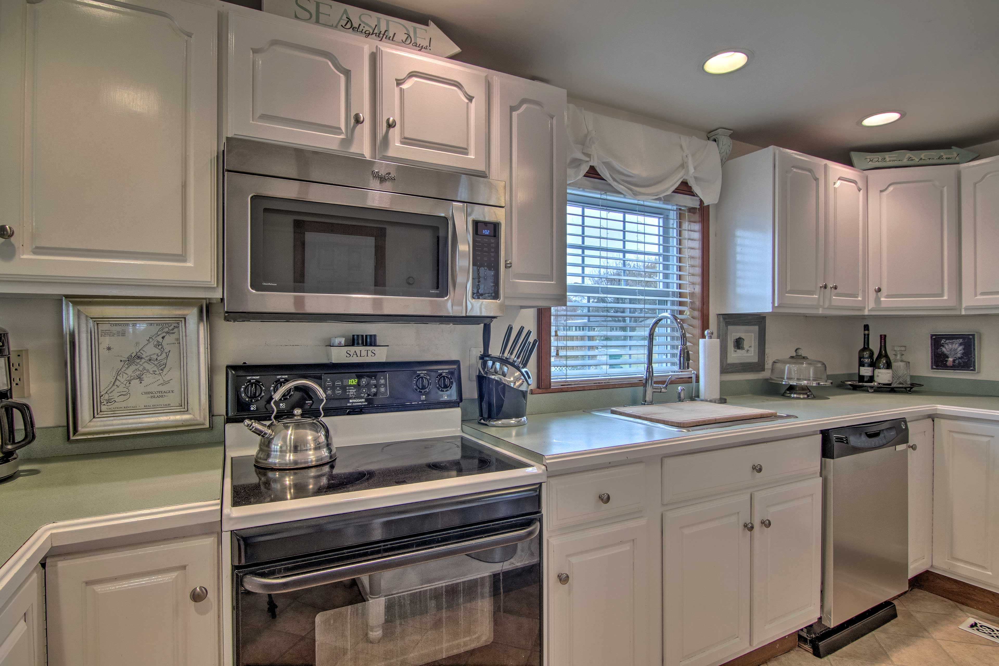 Host a clambake in the kitchen!
