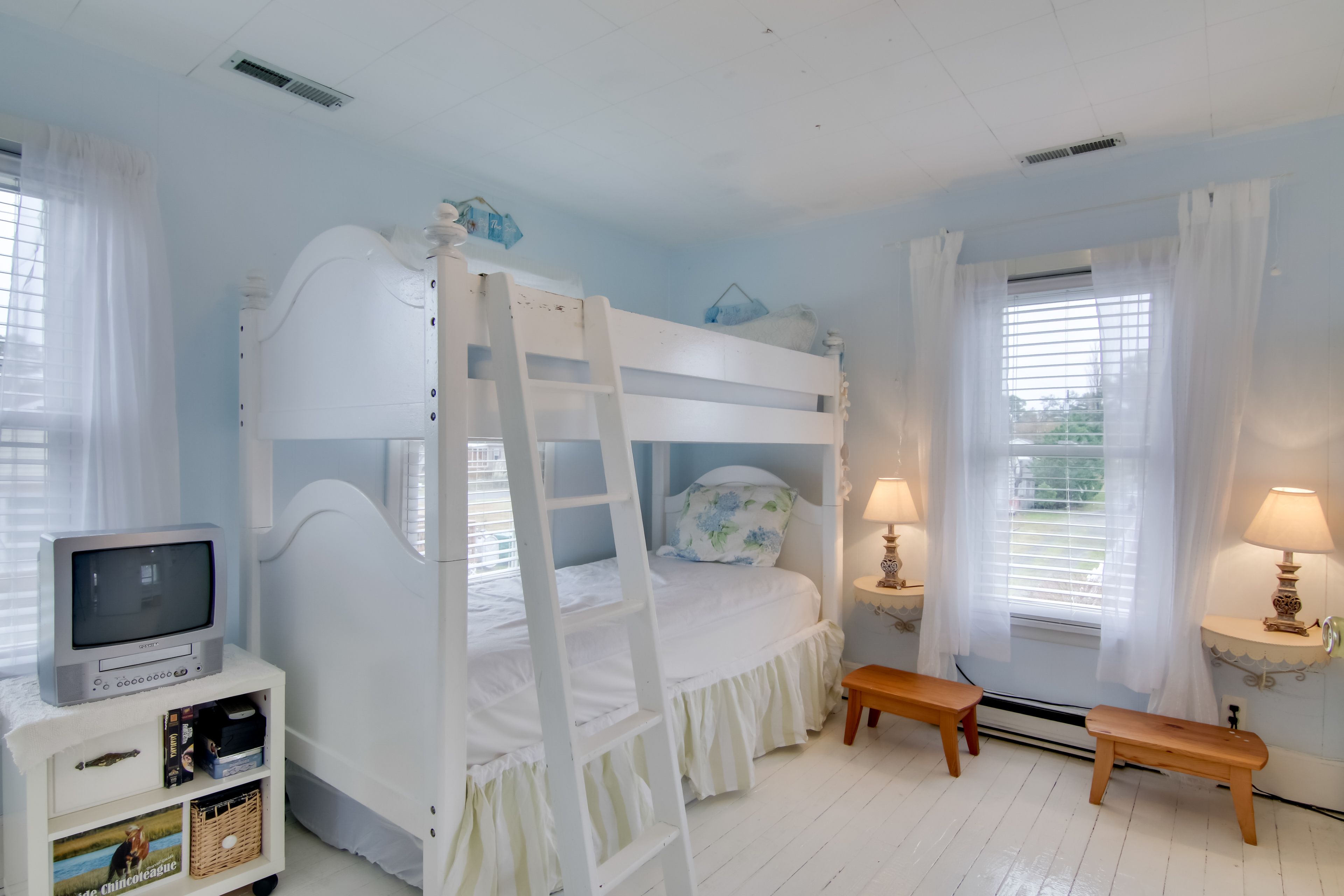 Bedroom 3 | 2 Twin Bunk Beds