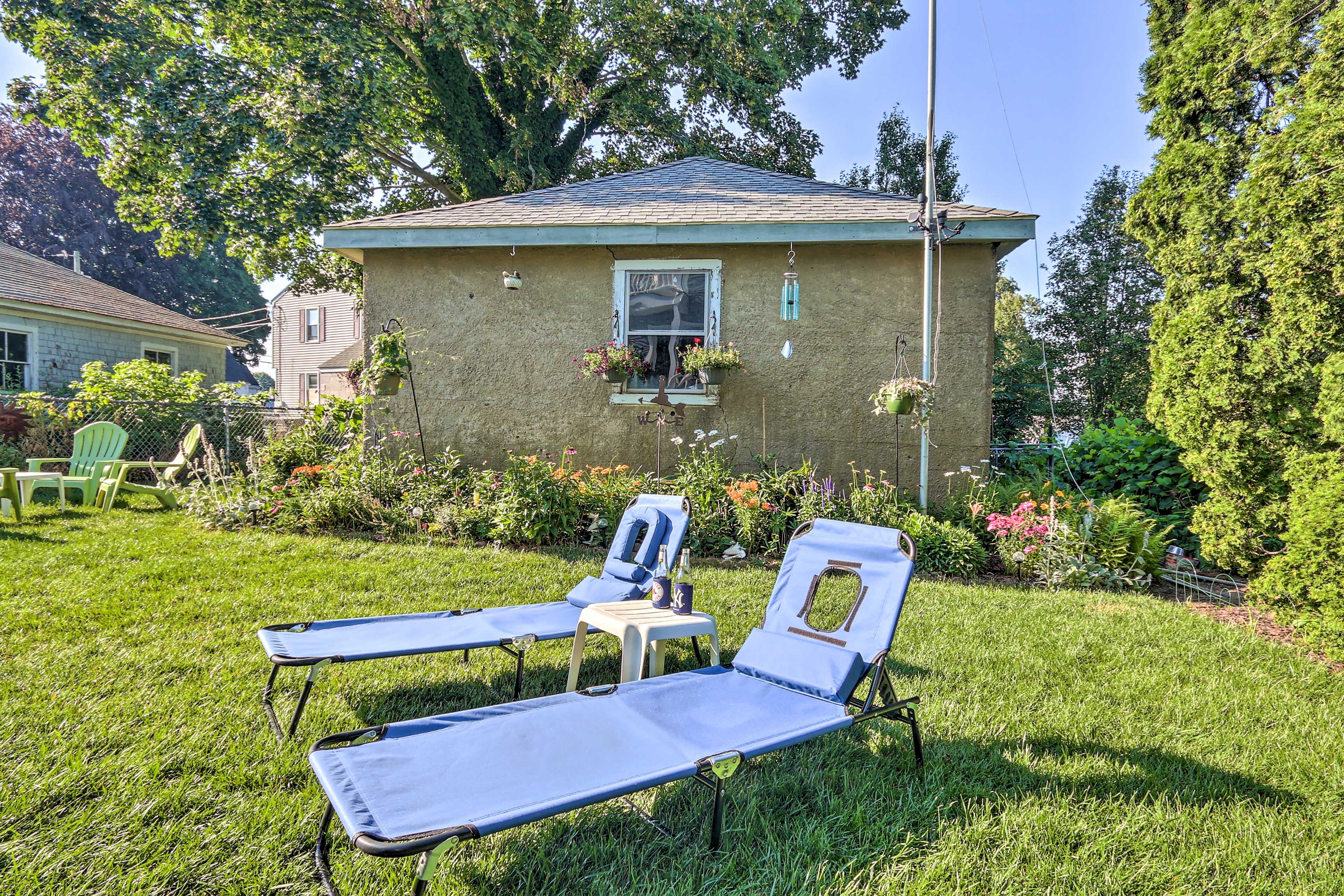 Shared Yard
