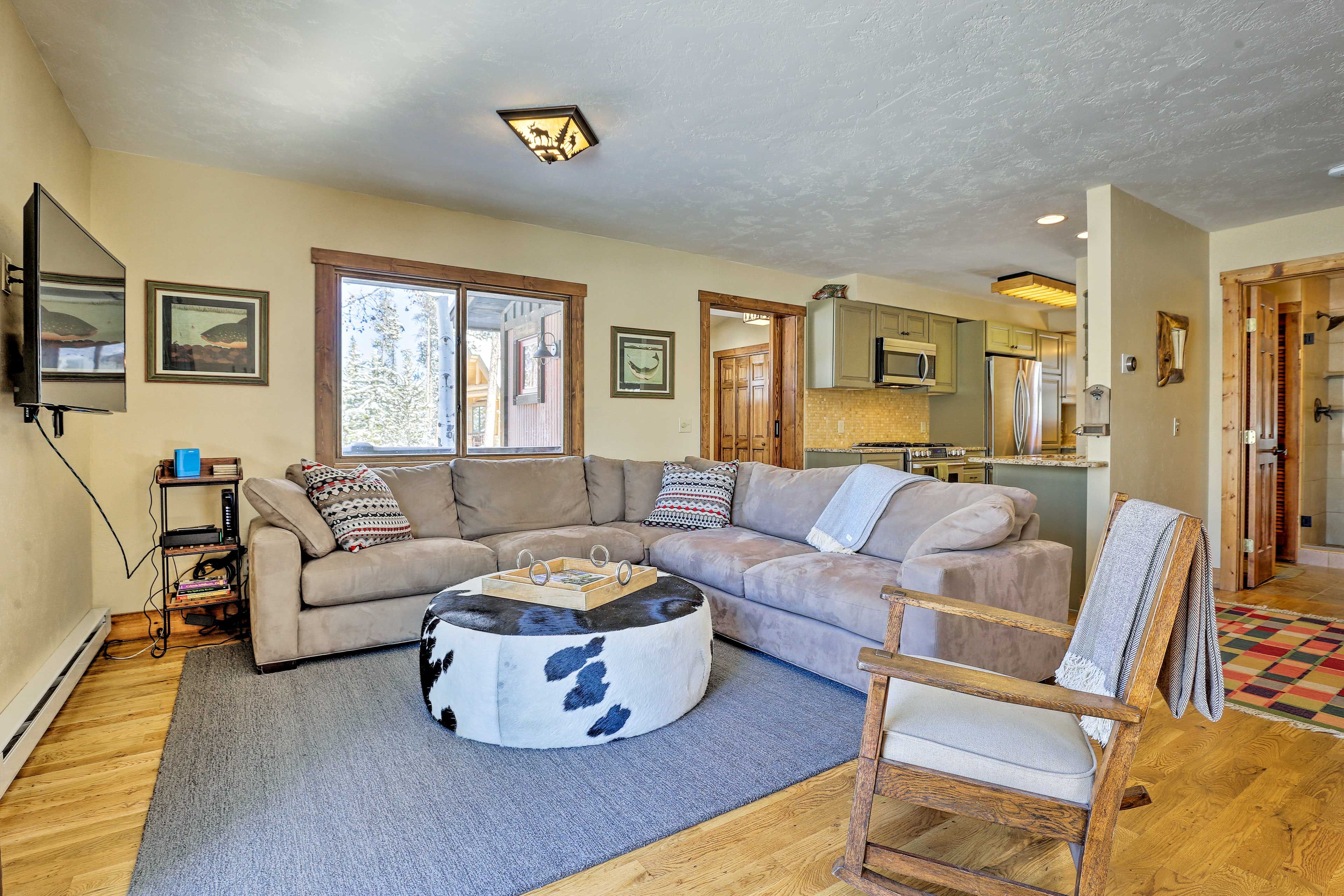 Living Room | Free WiFi | Central Heating