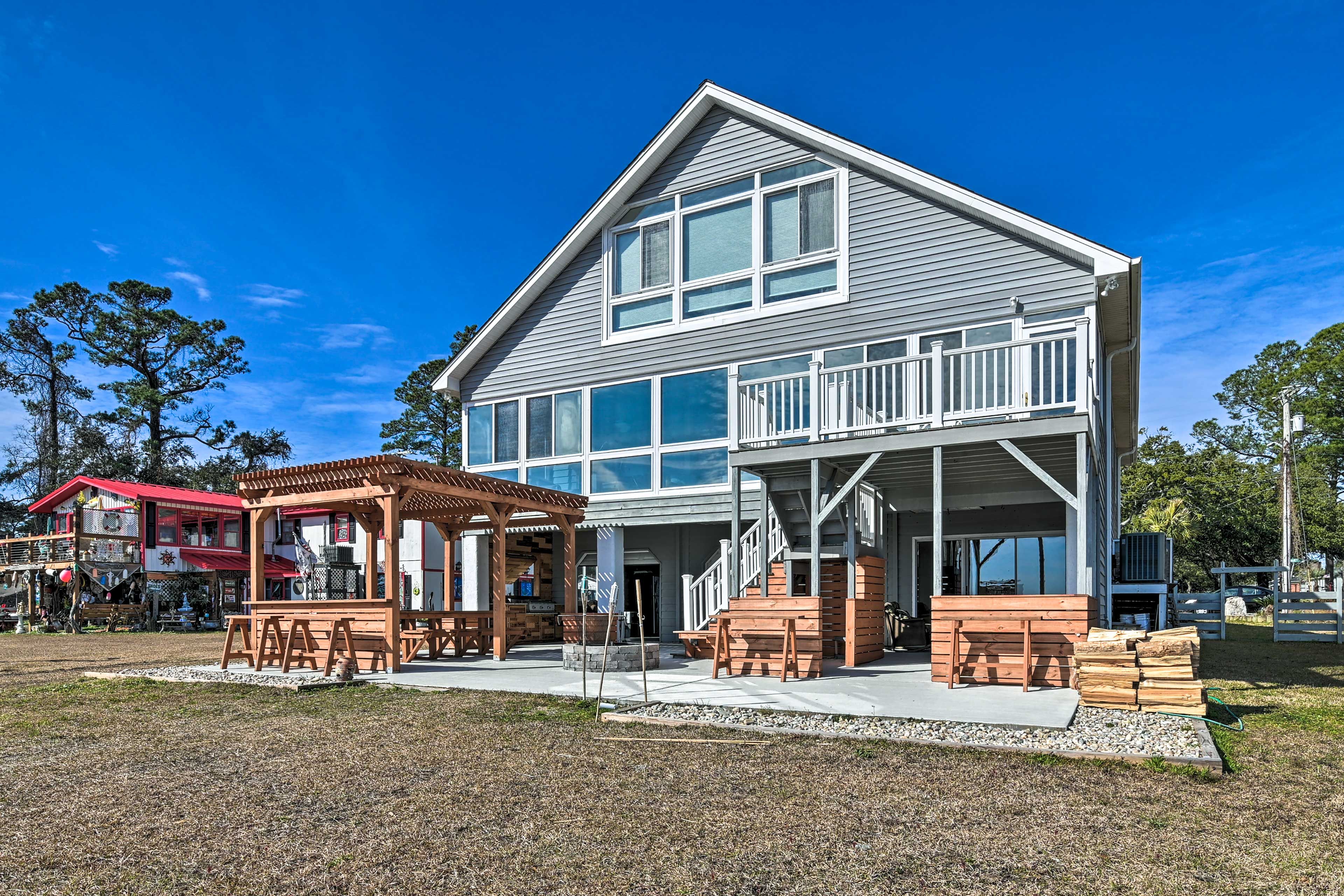 Home Exterior | Gas Fire Pit