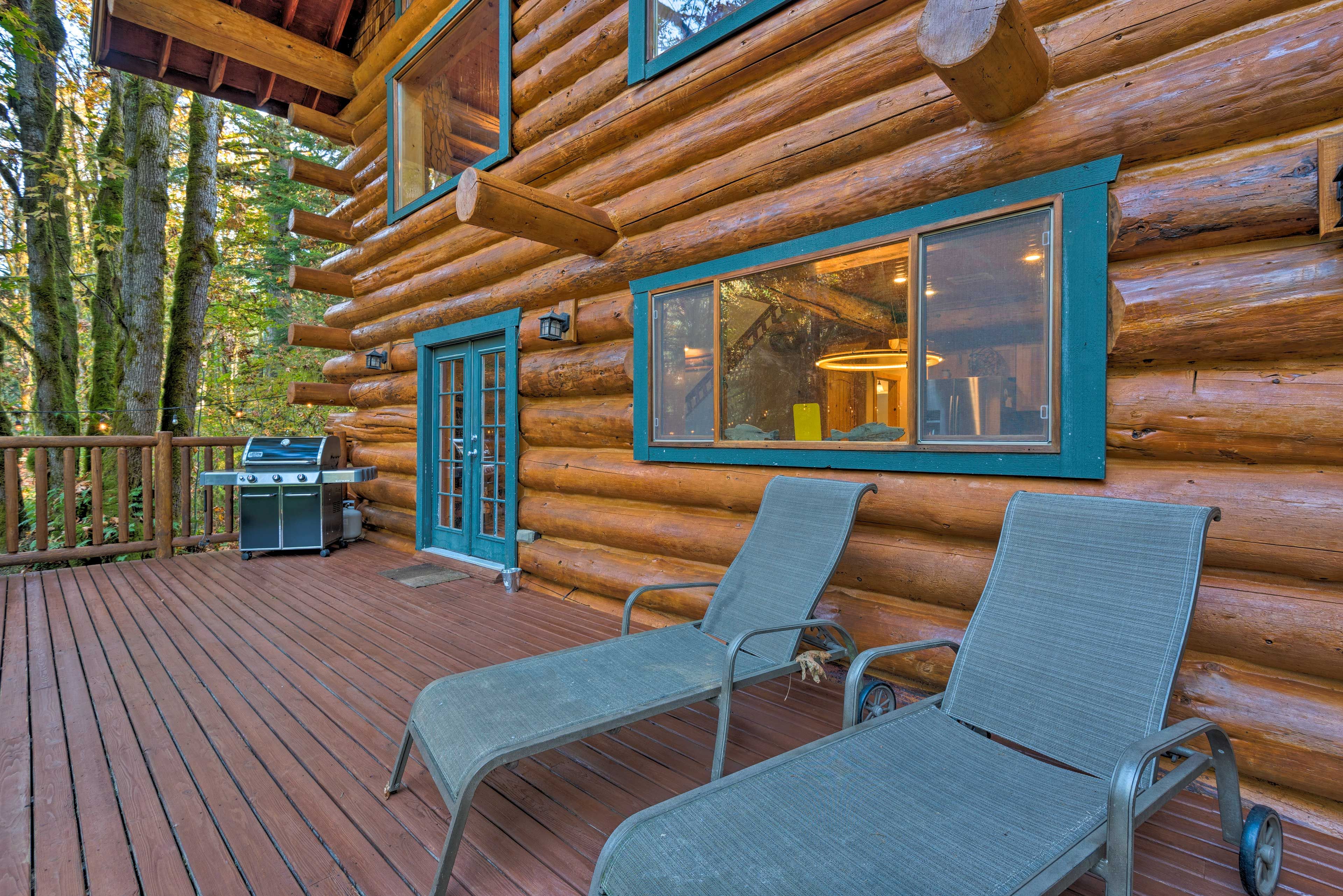 Deck | Gas Grill