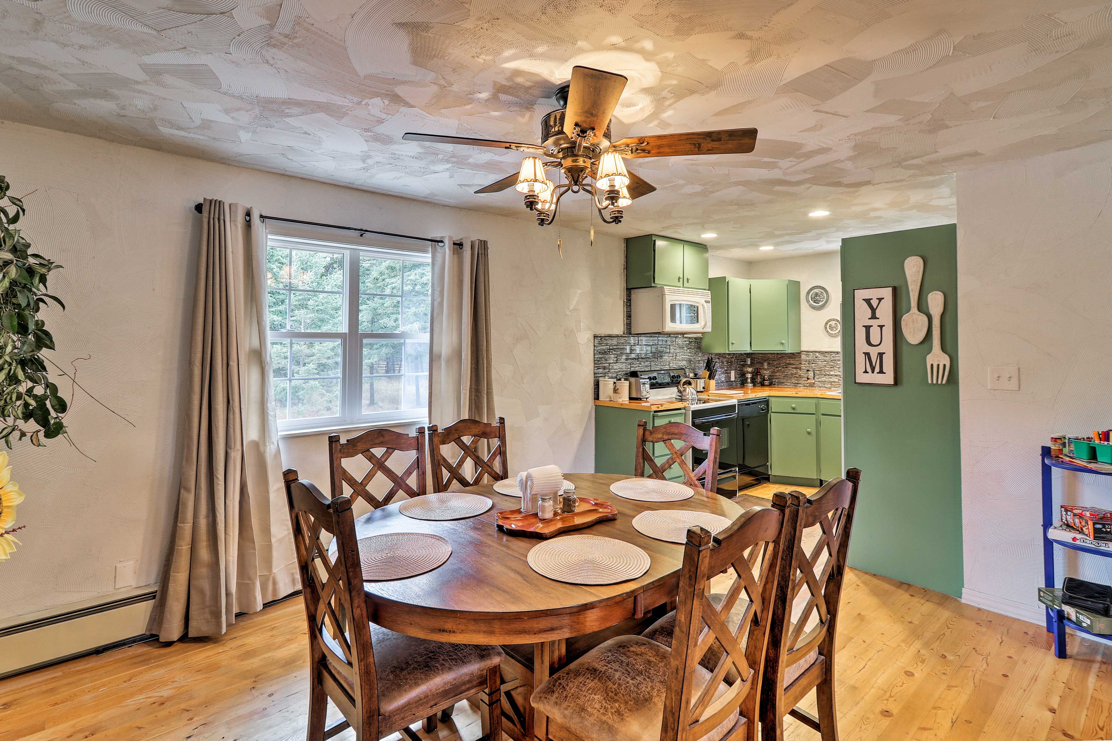 Polson Vacation Rental | 2BR | 1BA | 1,200 Sq Ft | Stairs Required