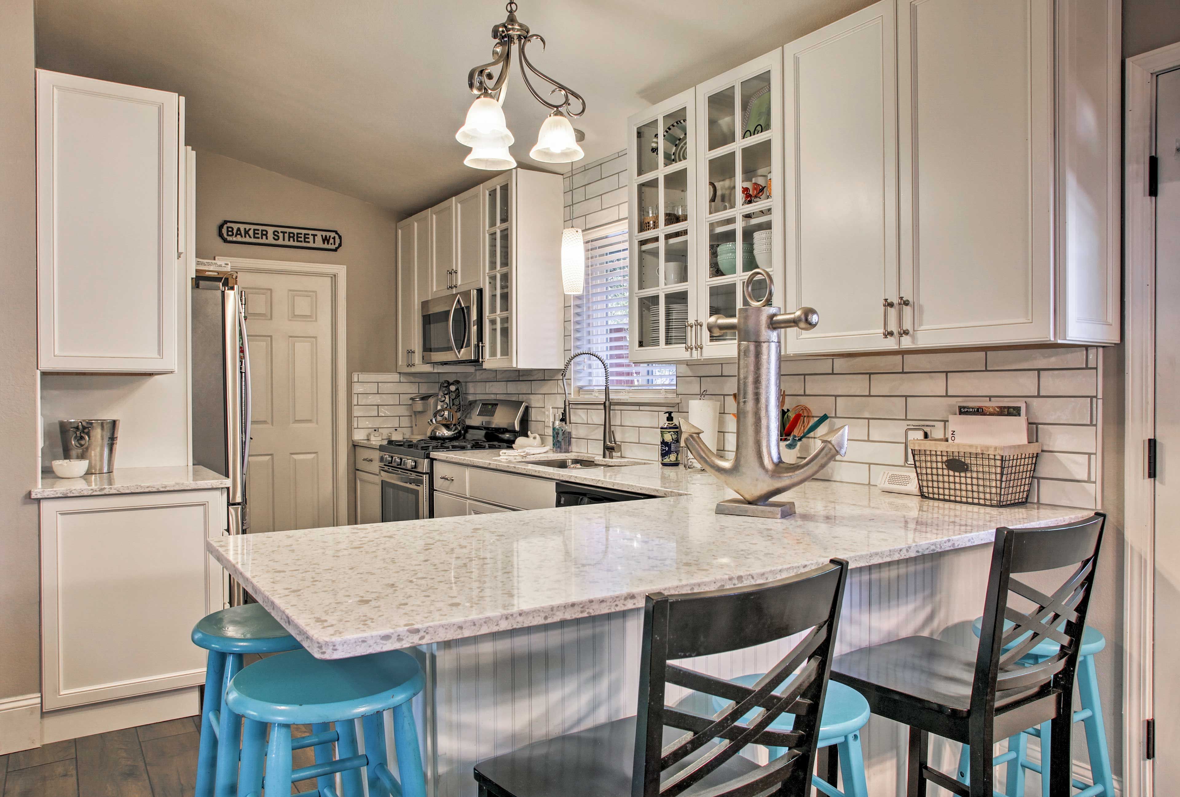 Kitchen | Cooking Basics | Island Seating