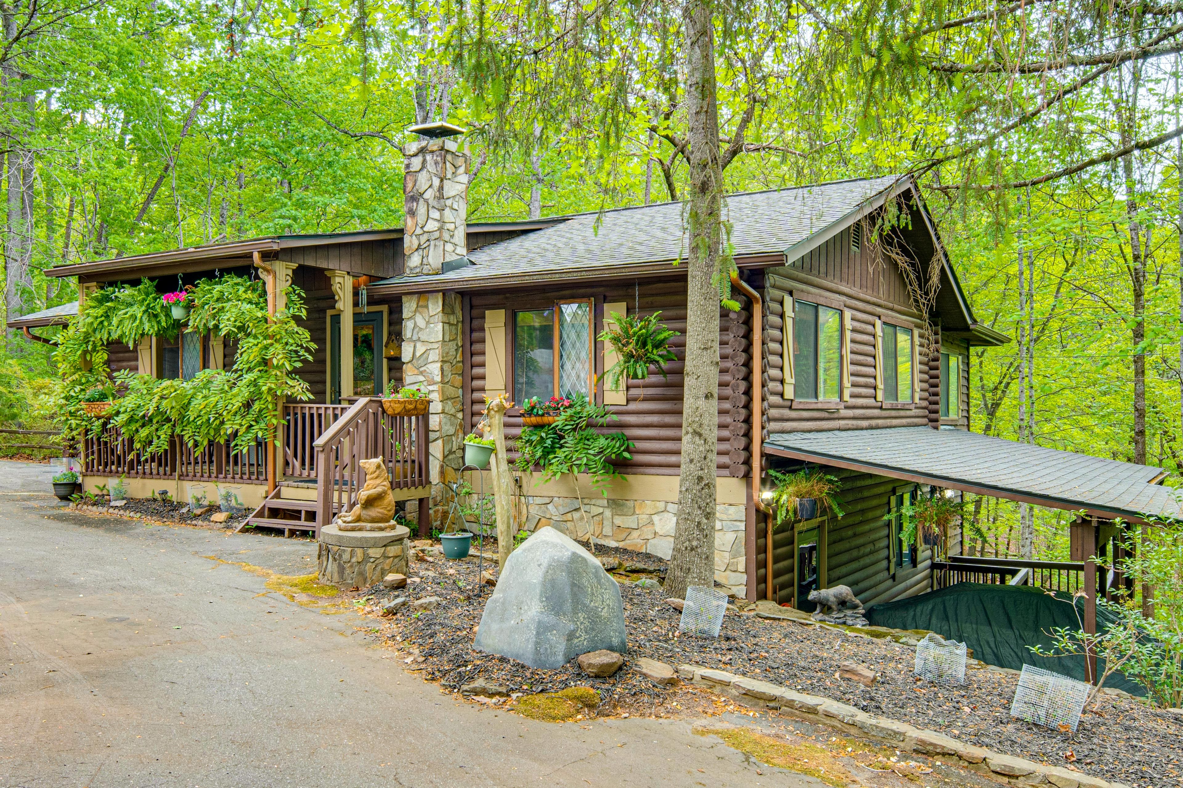 Driveway (3 Vehicles)