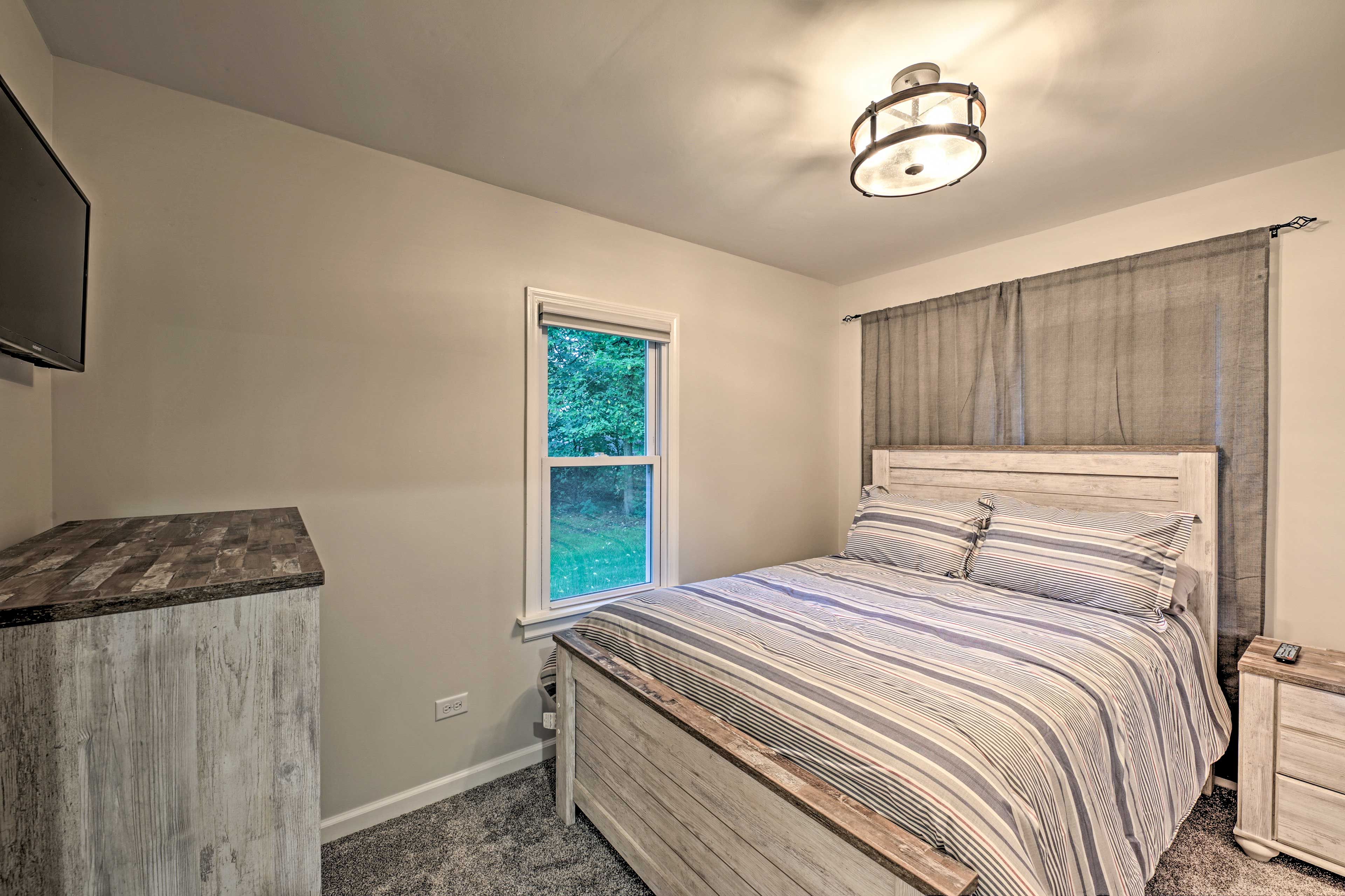 Bedroom 2 | Full Bed