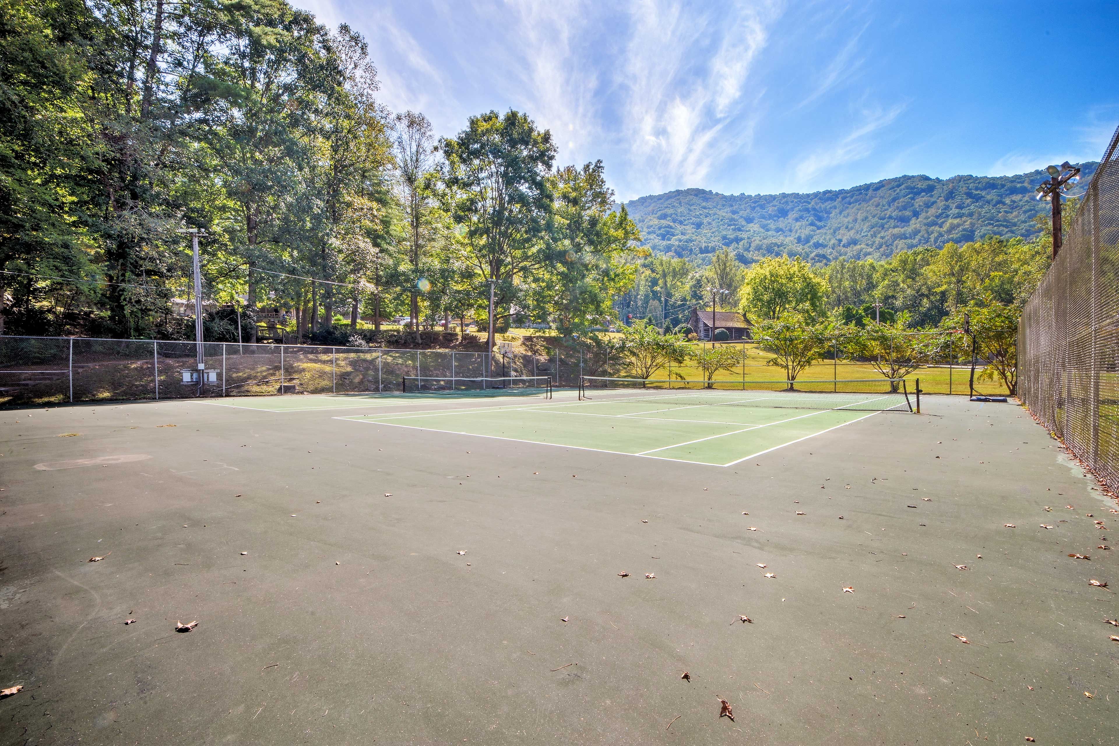 Community Tennis Courts