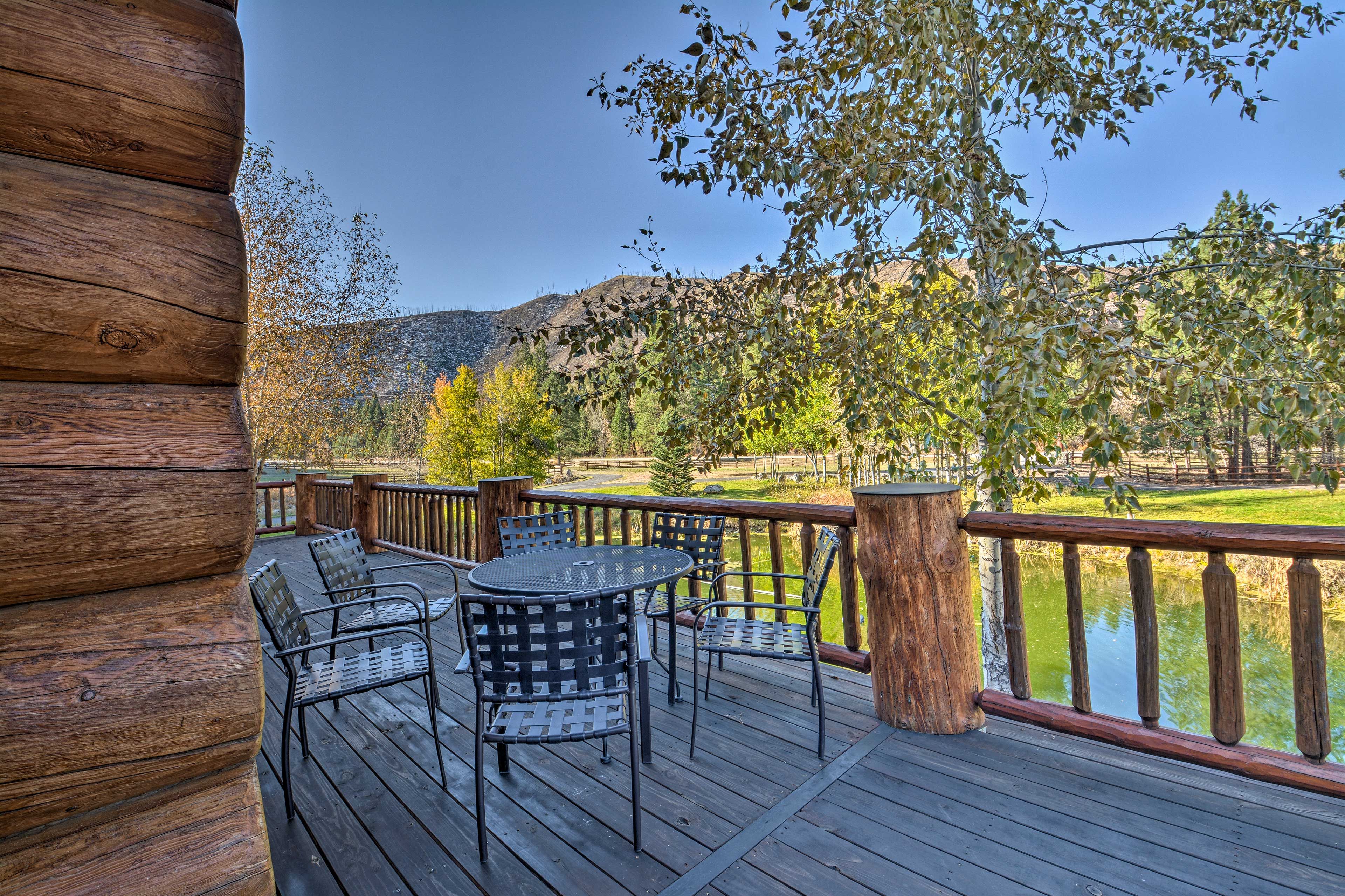 Spacious Deck