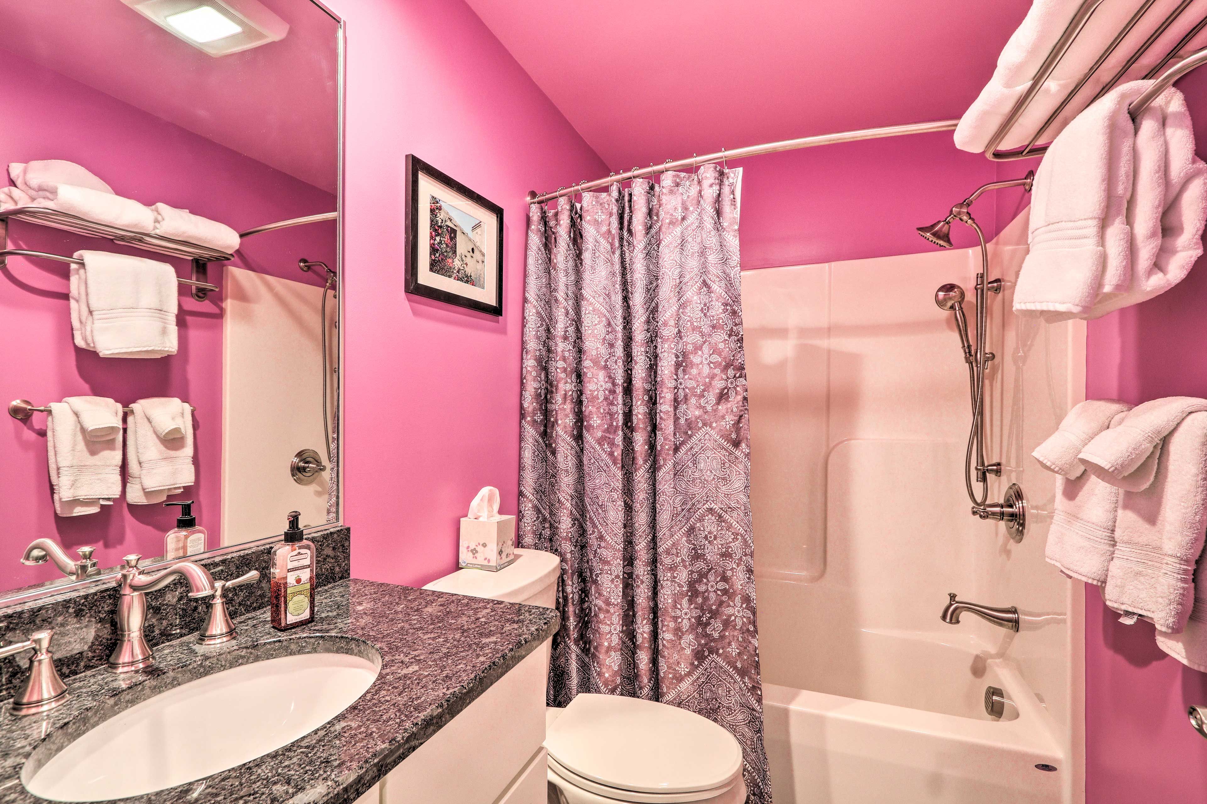 En-Suite Bathroom