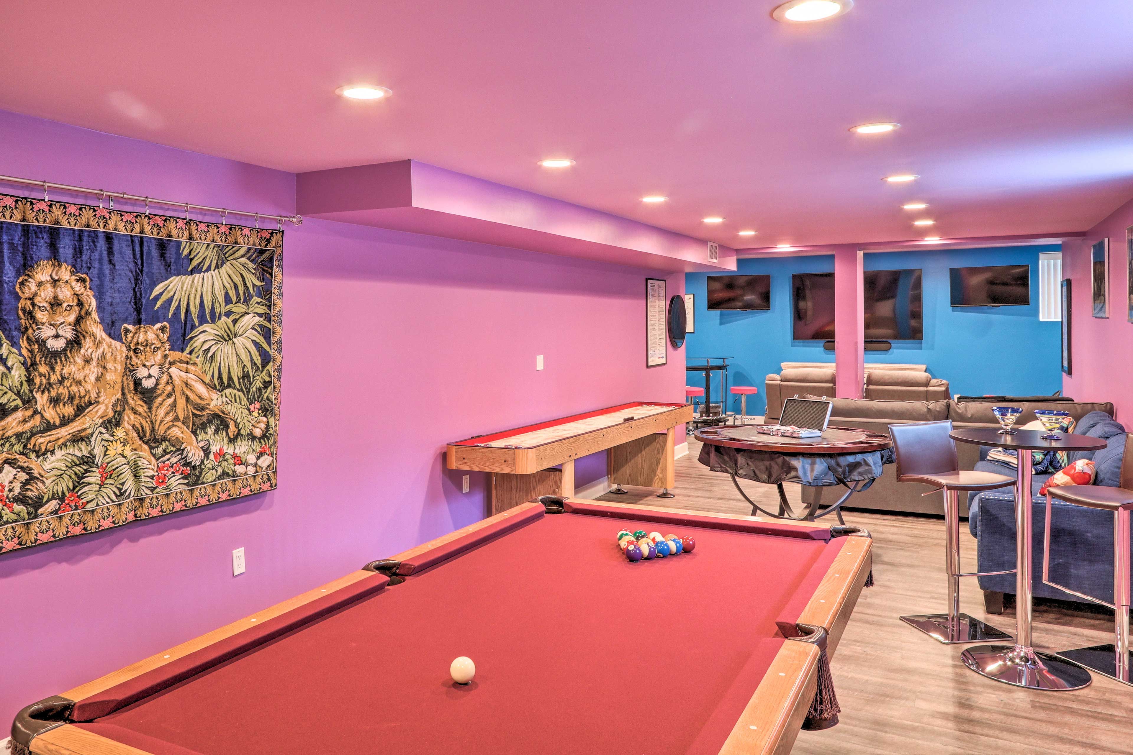 Game Room | Sleeper Sofa
