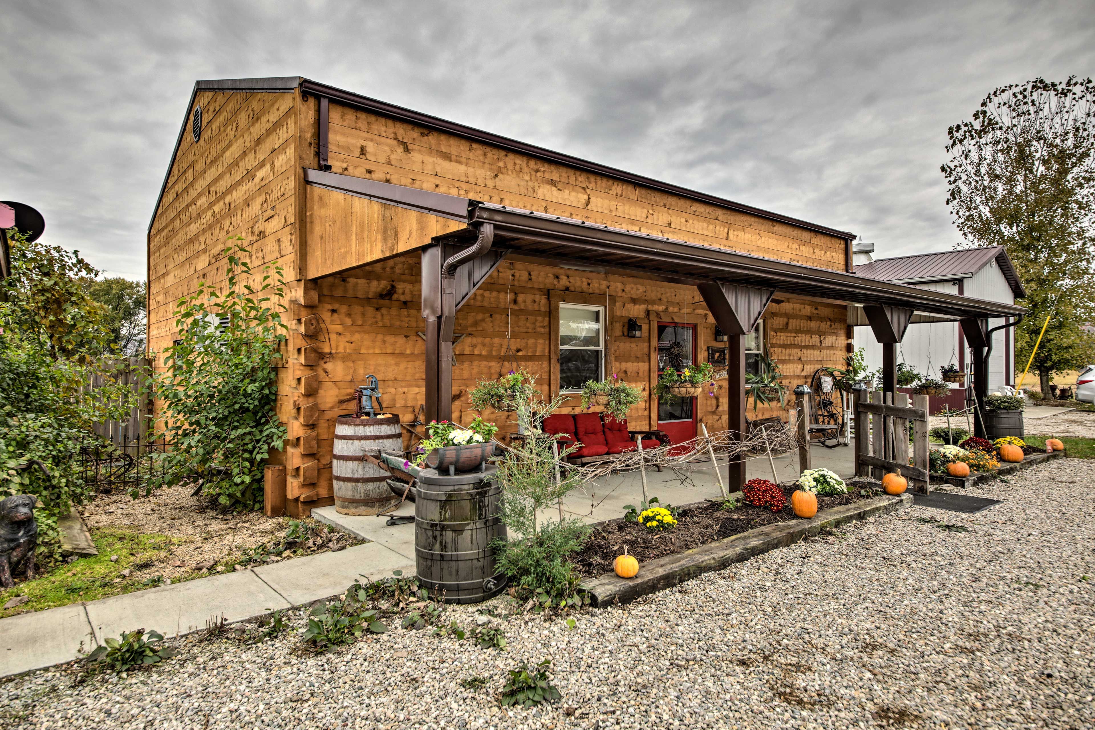 Exterior | Covered Porch w/ Seating