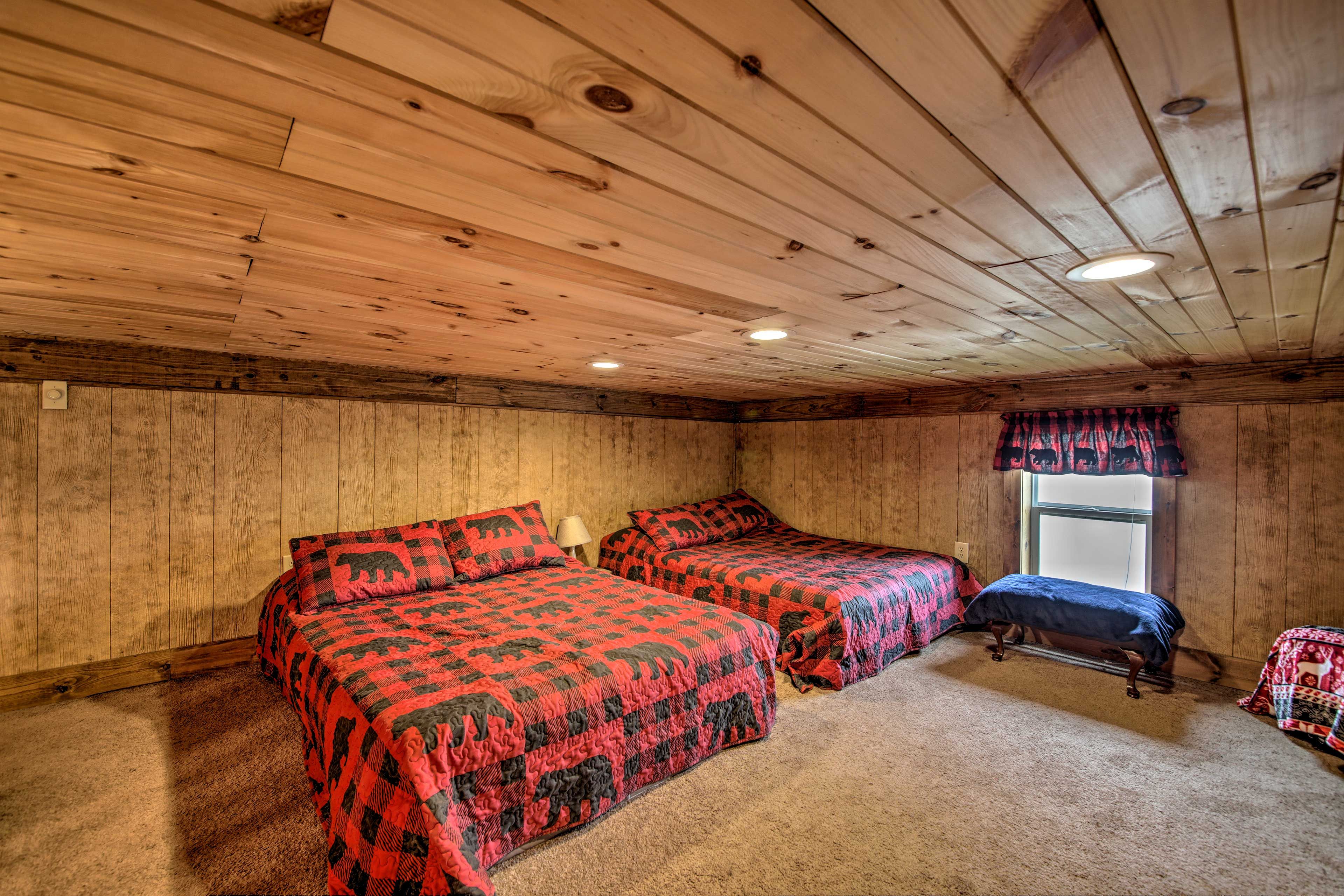 Loft | 2 Full Beds