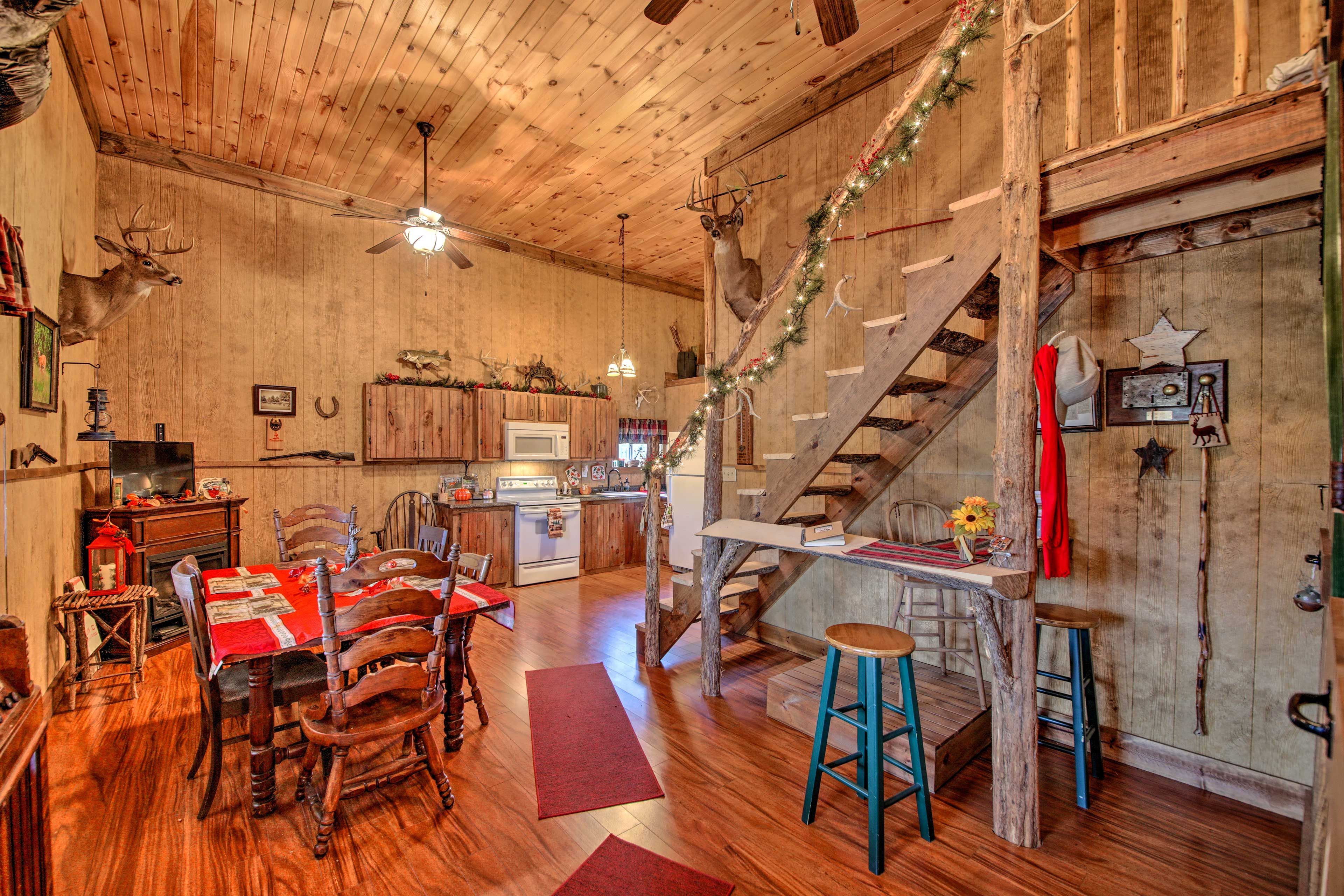 Dining Area | Dishes & Flatware Provided | Electric Fireplace