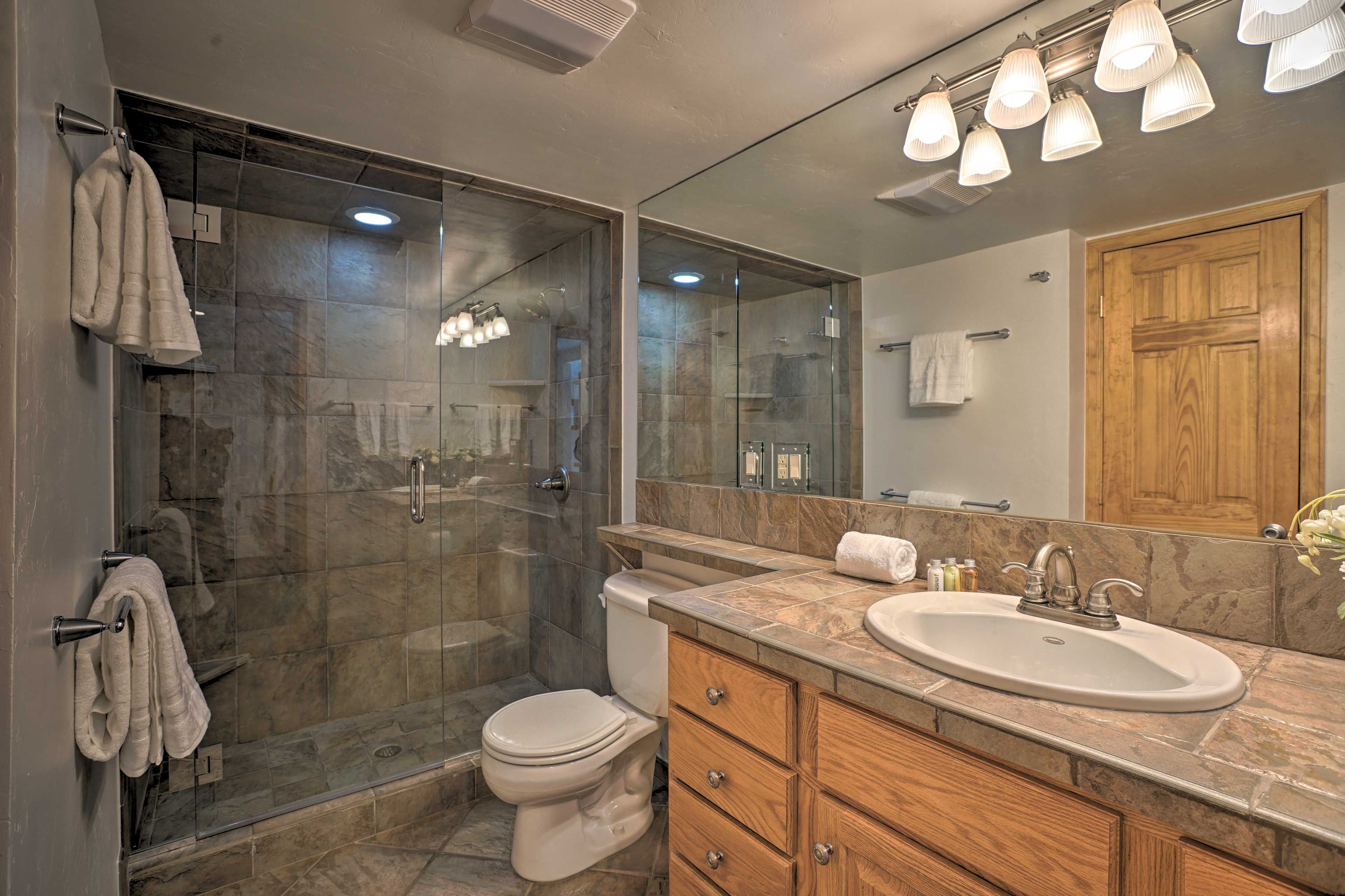 Bathroom | Towels Provided