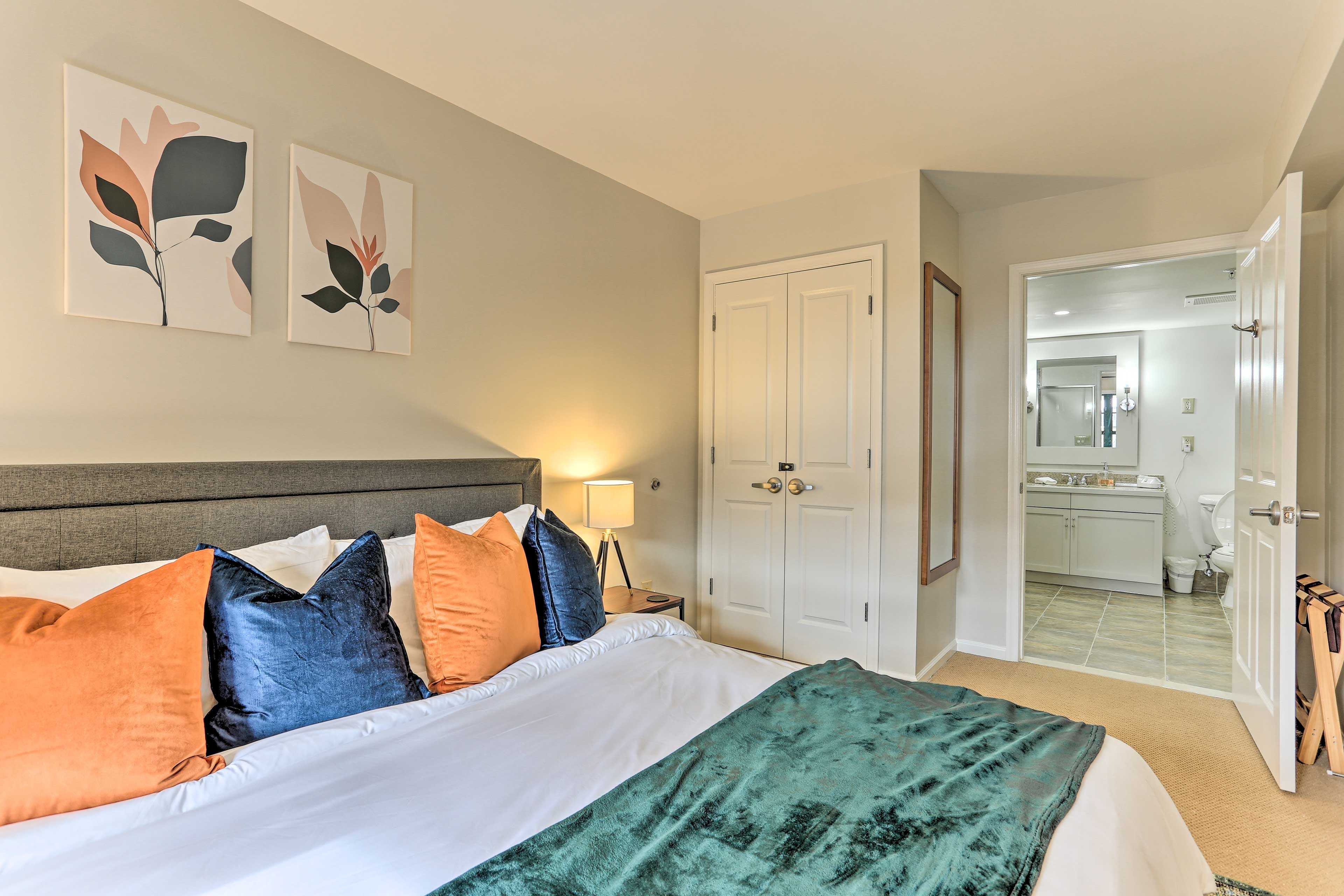 The bedroom has an en-suite bathroom.