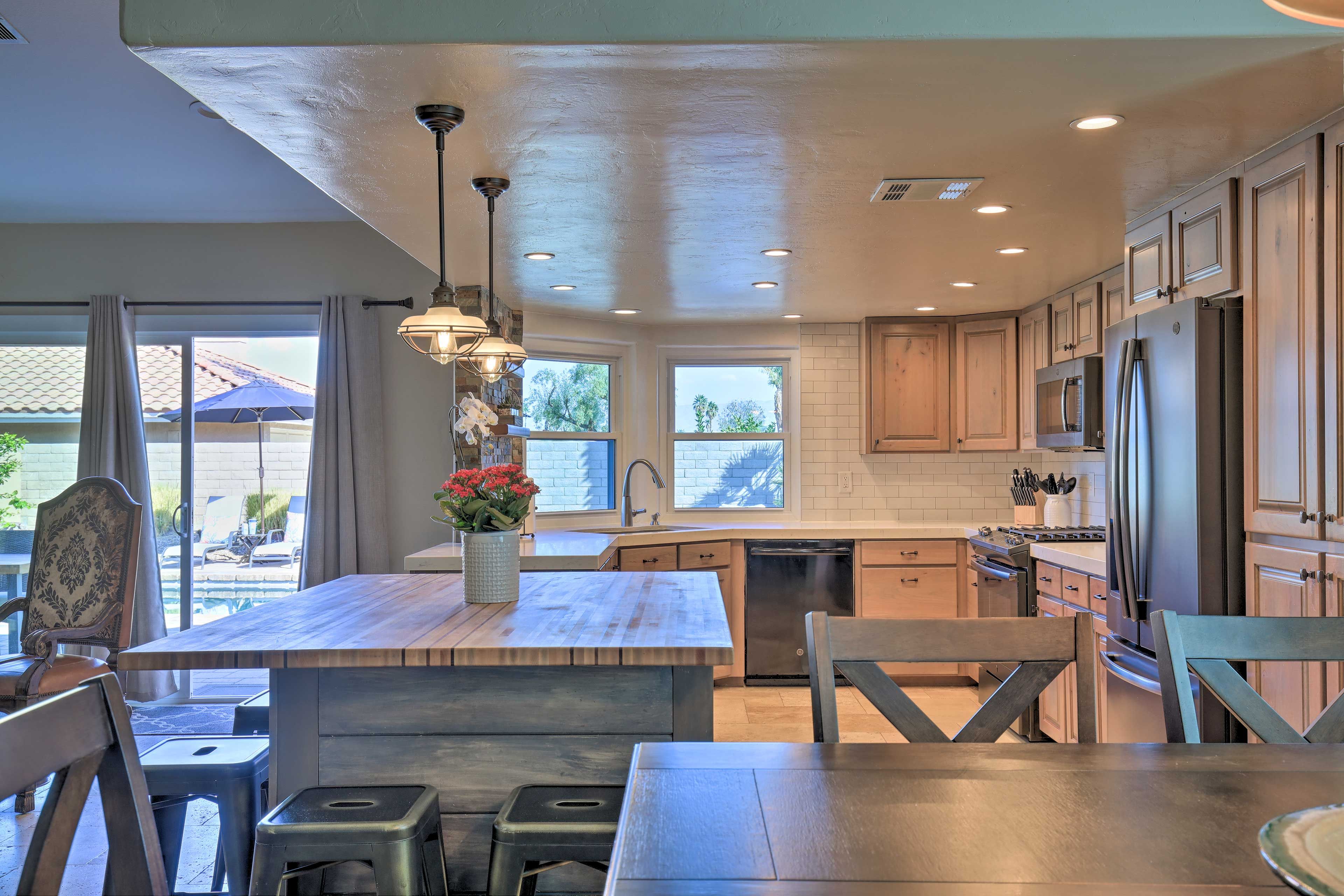 Kitchen | Fully Equipped