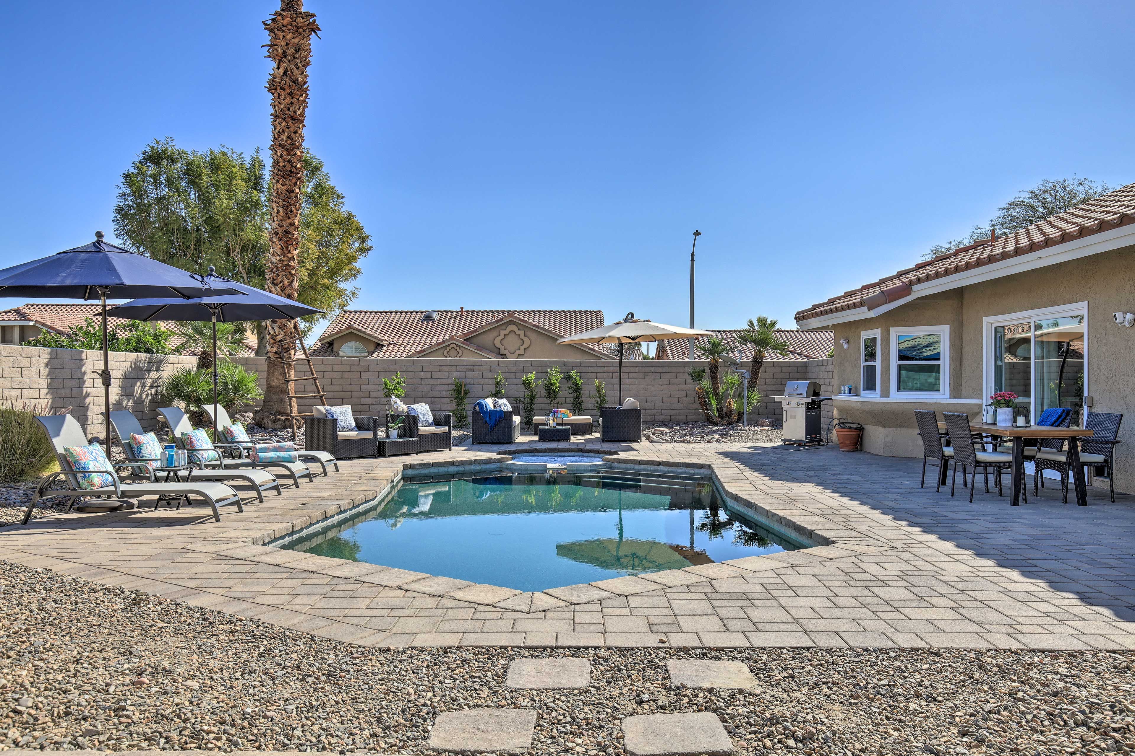 Private Pool w/ Spa