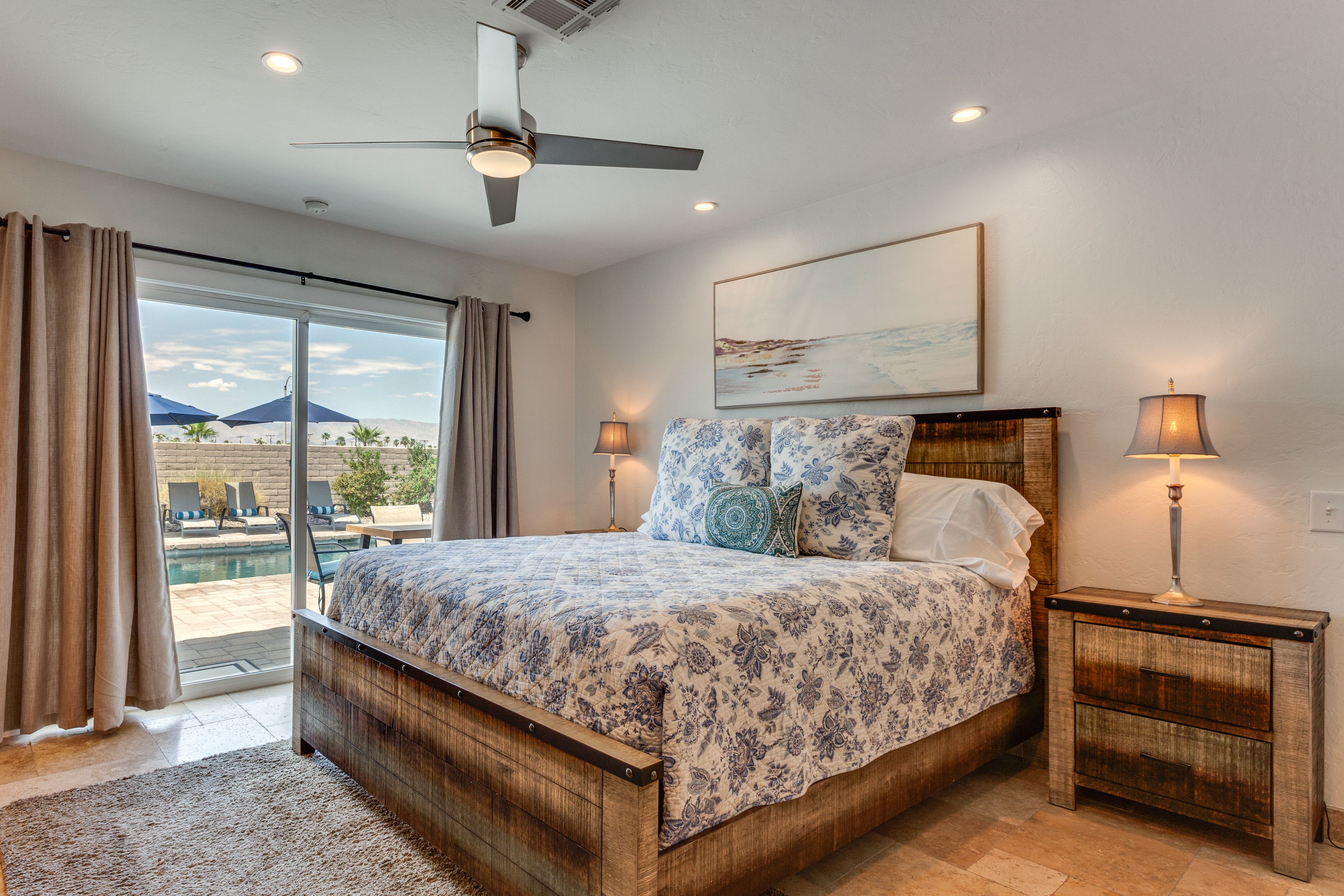 Bedroom 1 | King Bed