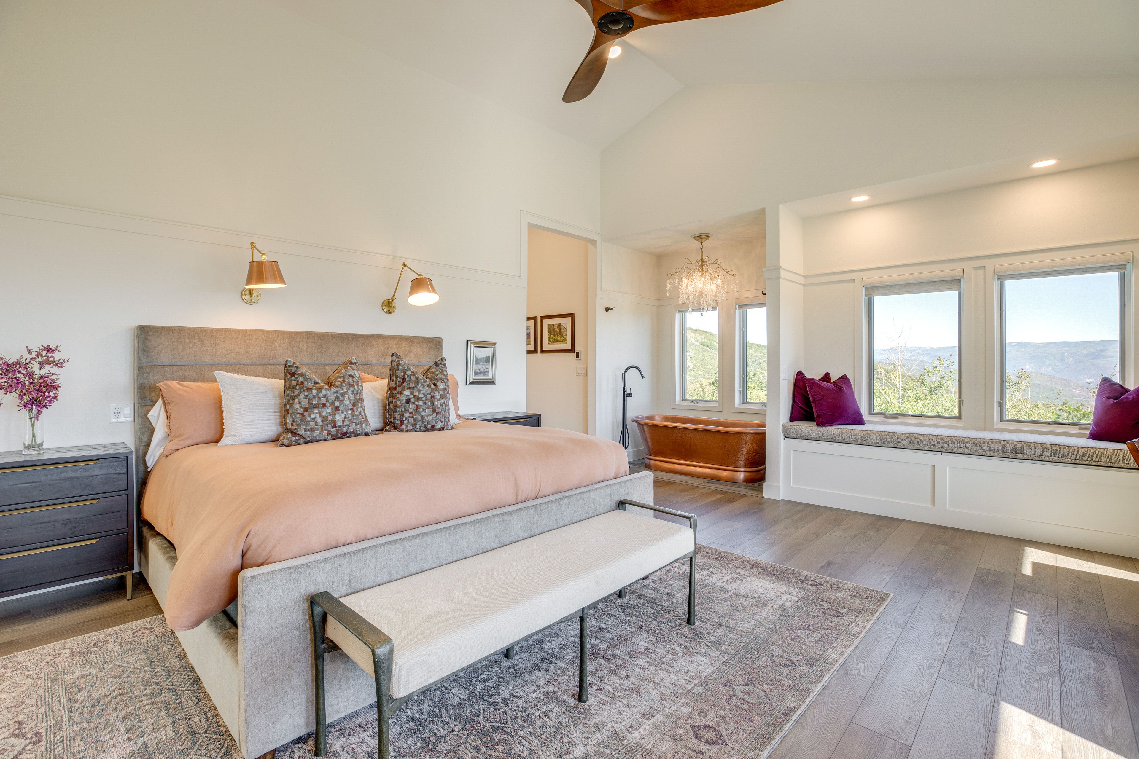 Bedroom 2 | 2nd Floor | King Bed | Linens Provided | Desk | Soaking Tub