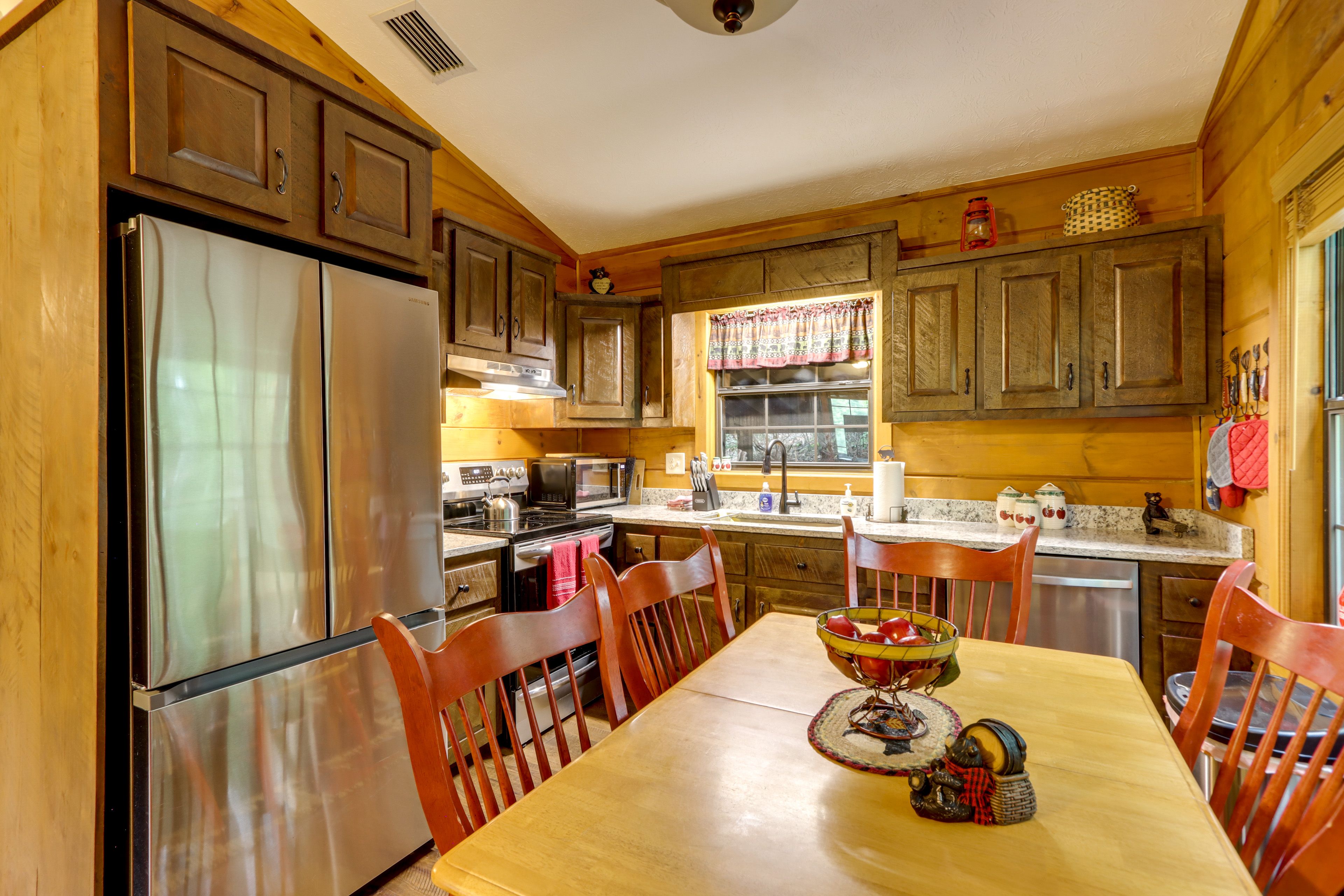 Kitchen | Blender | Coffee Maker | Cooking Basics | Spices