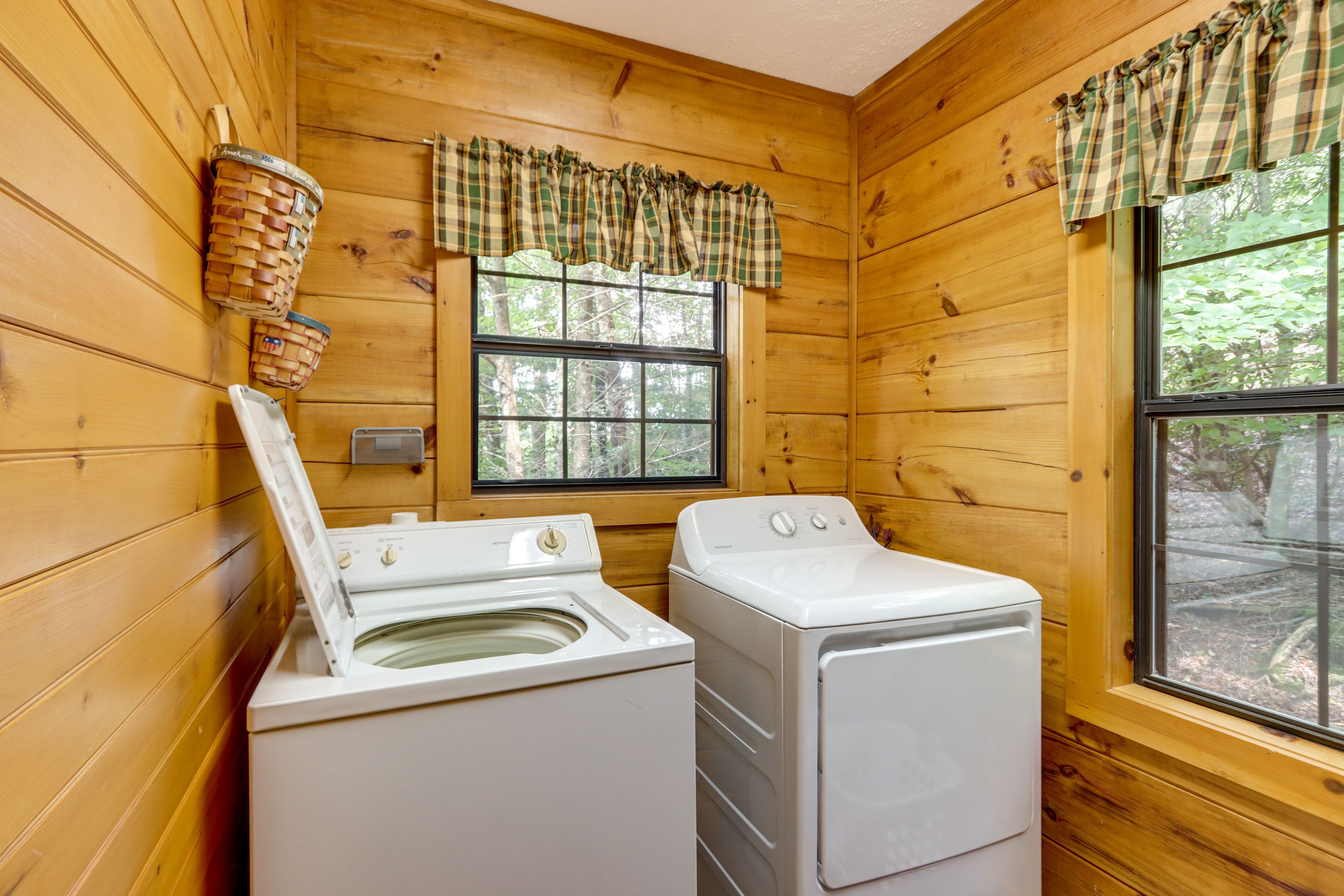 Washer & Dryer | Laundry Detergent