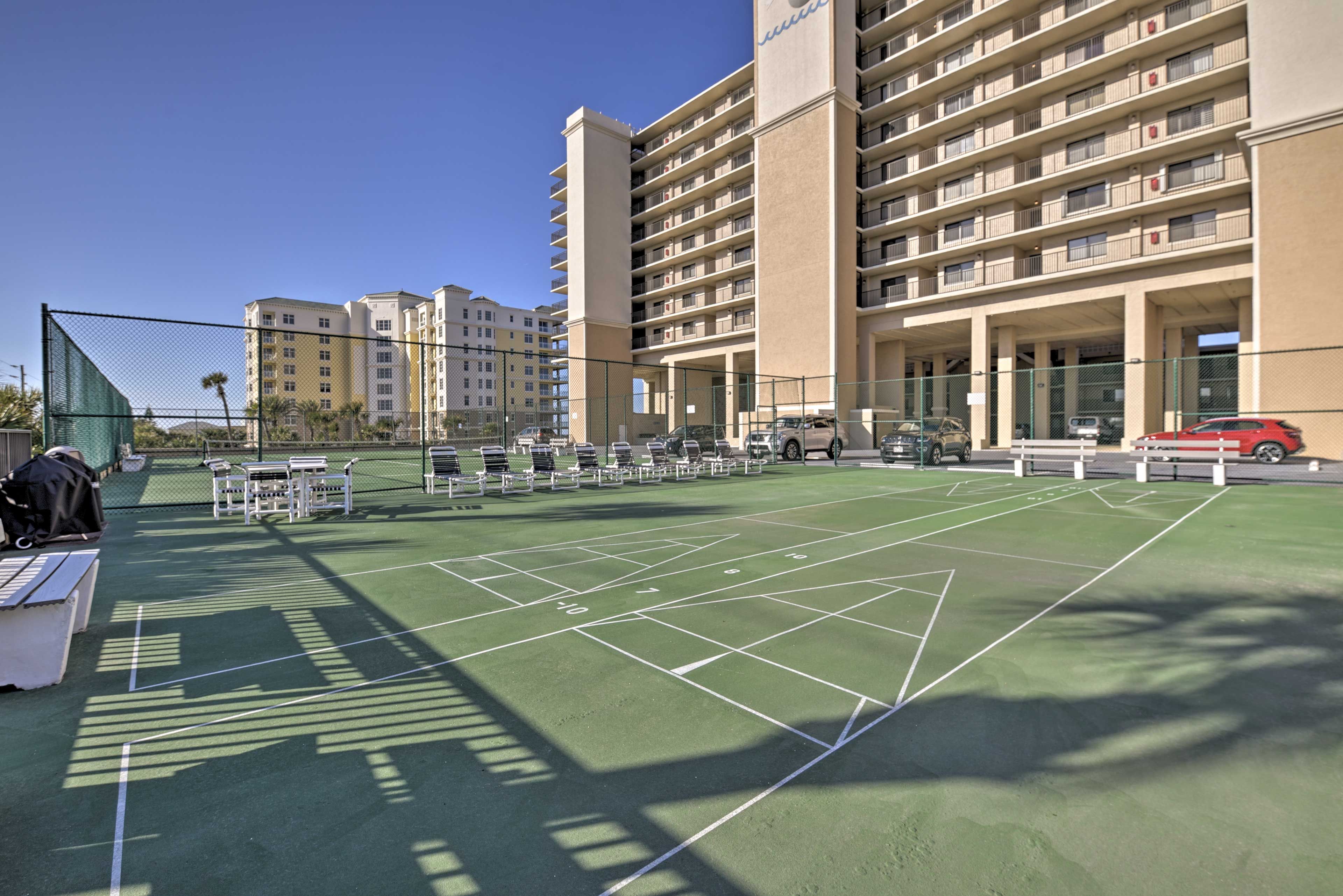 Community Amenities | Shuffleboard