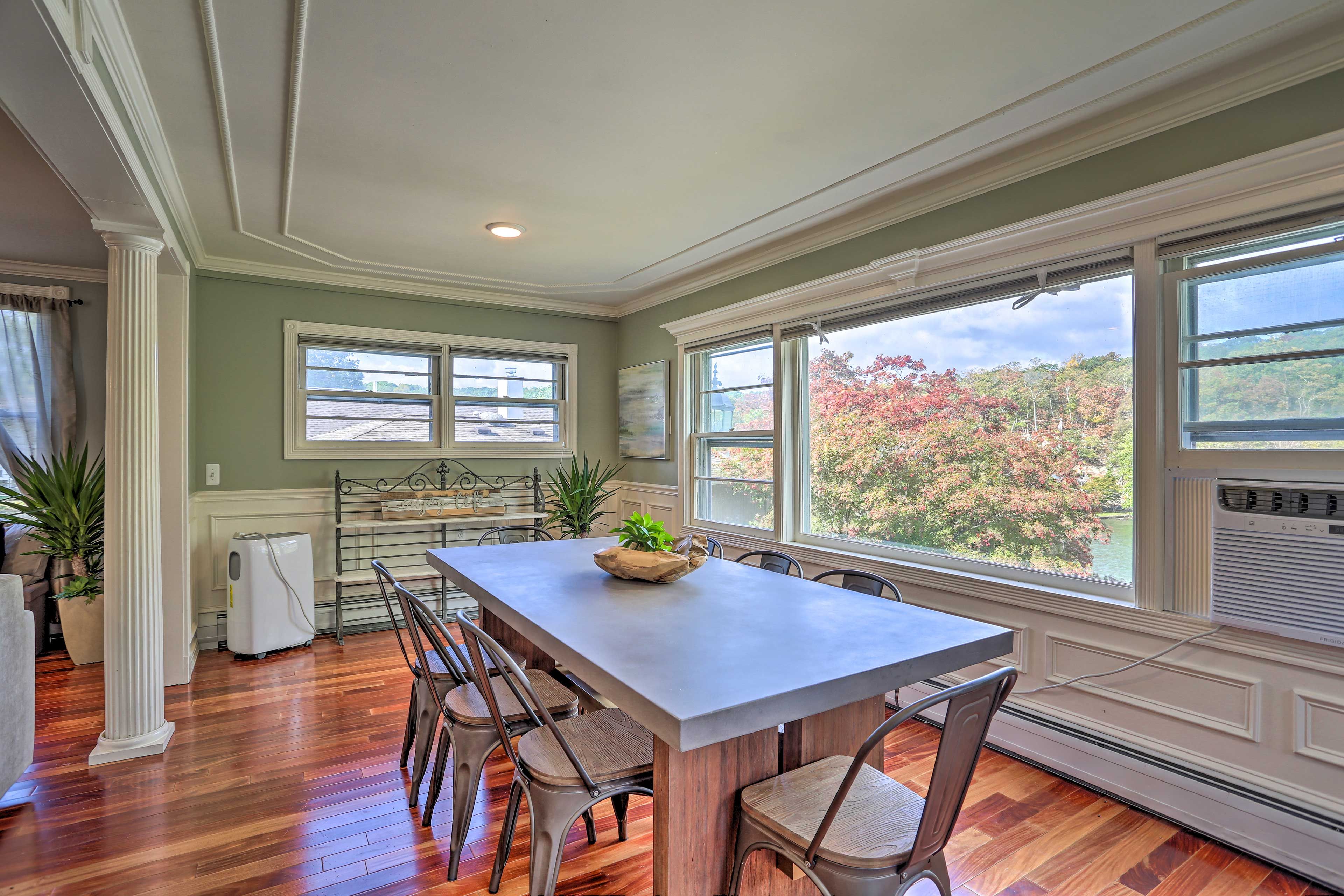 Easily seat your group of 8 at the dining table.