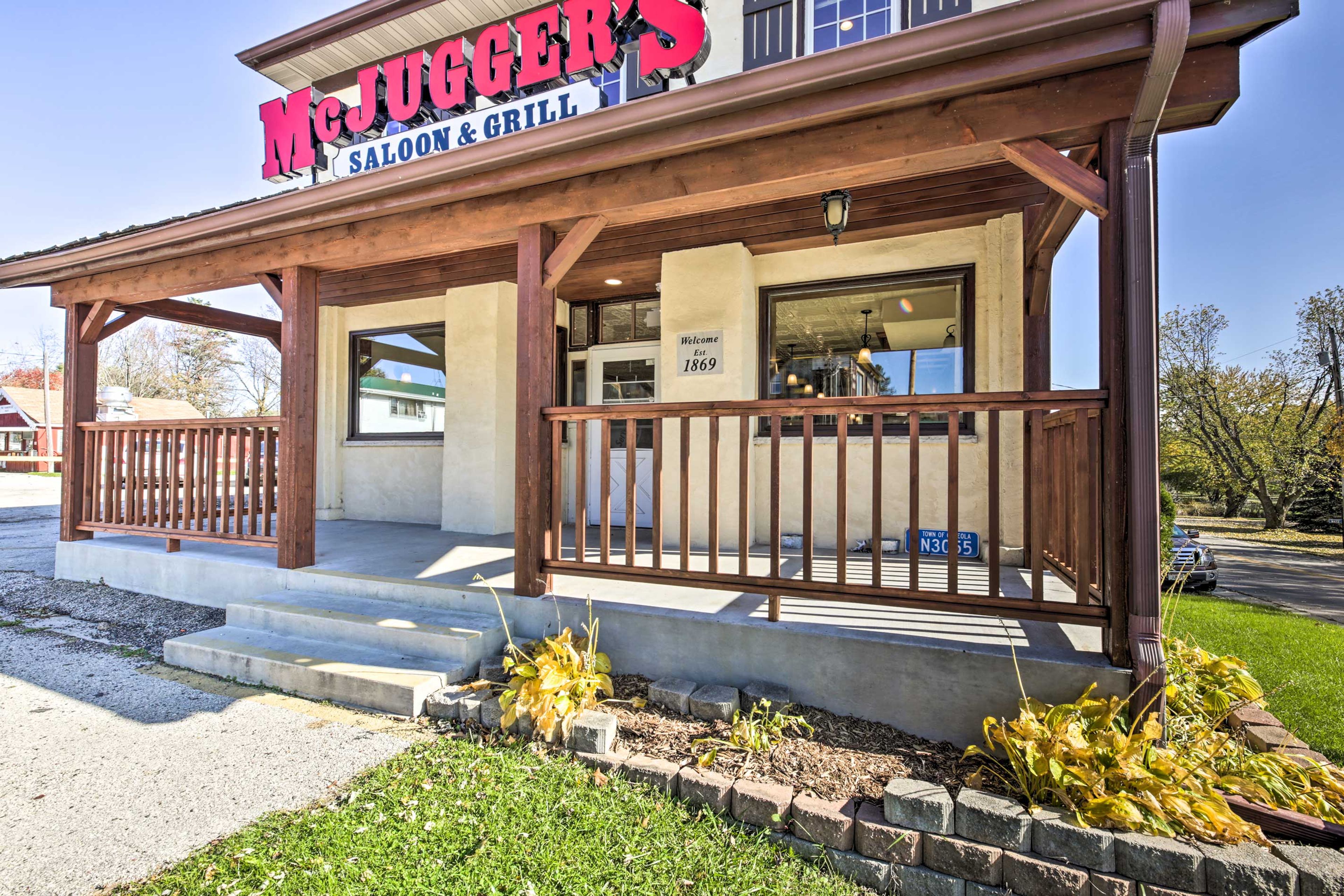 McJugger's Grill Below Property