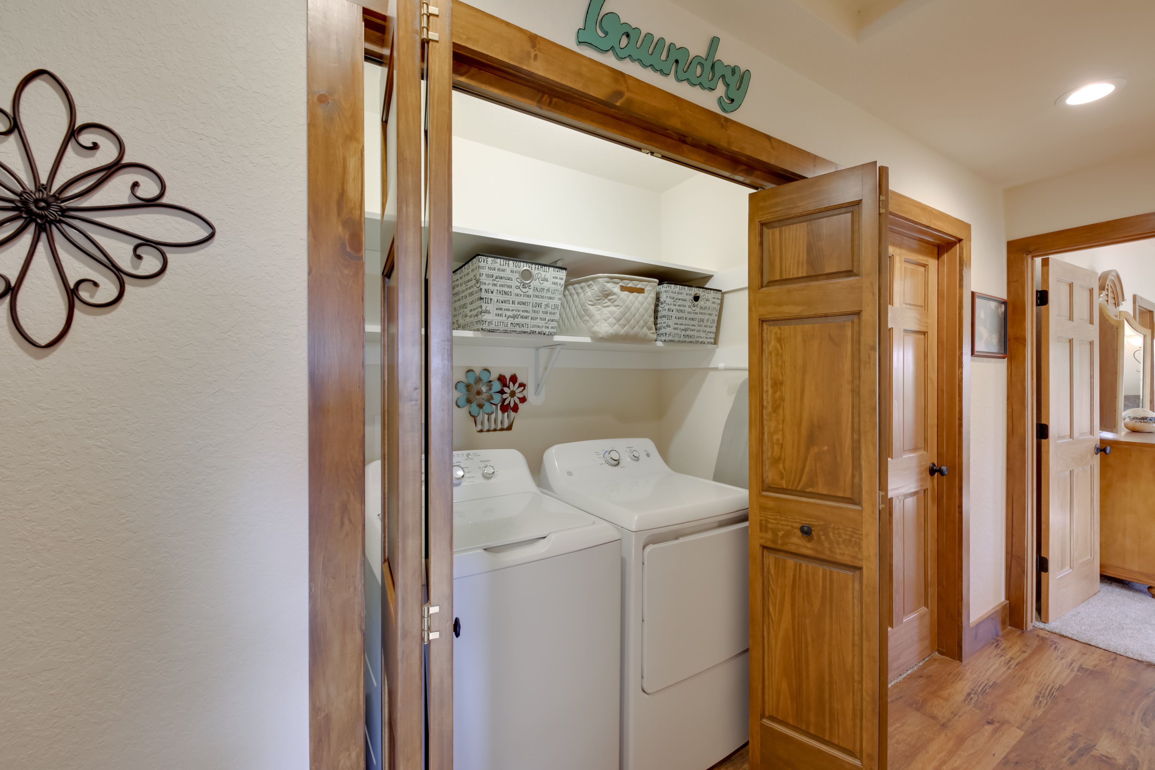 Laundry Area | Washer/Dryer