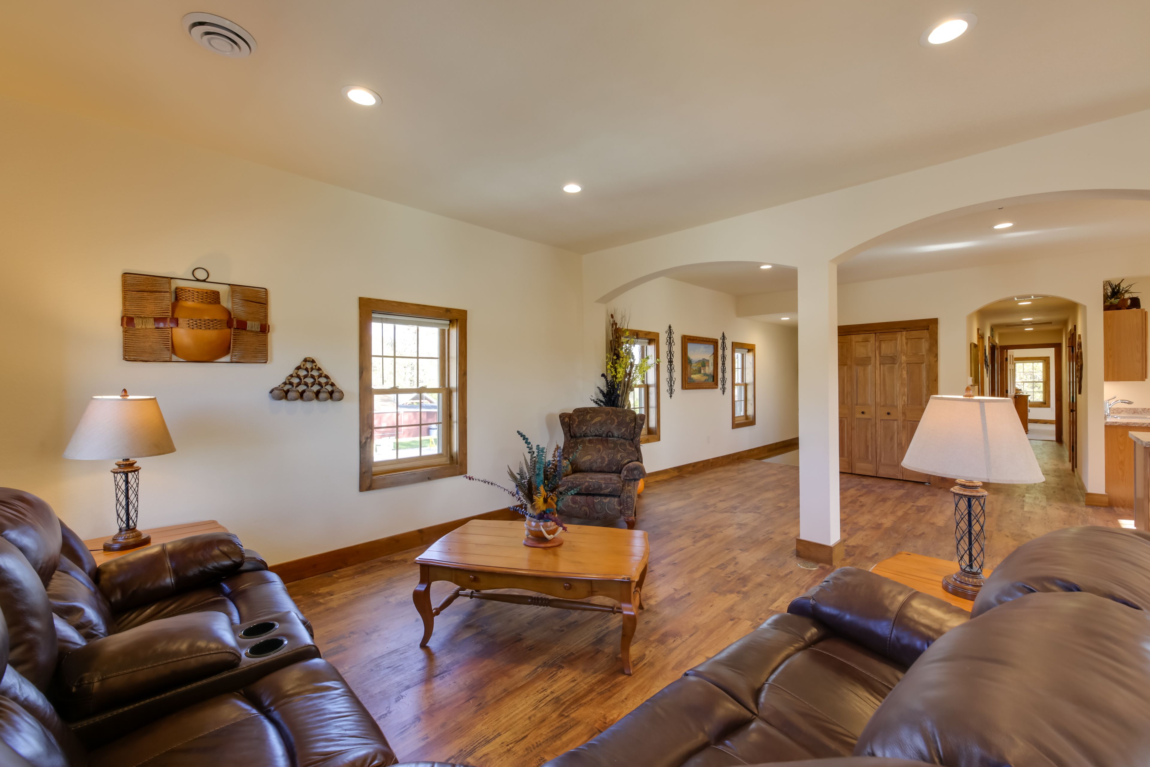 Interior | Living Room | A/C