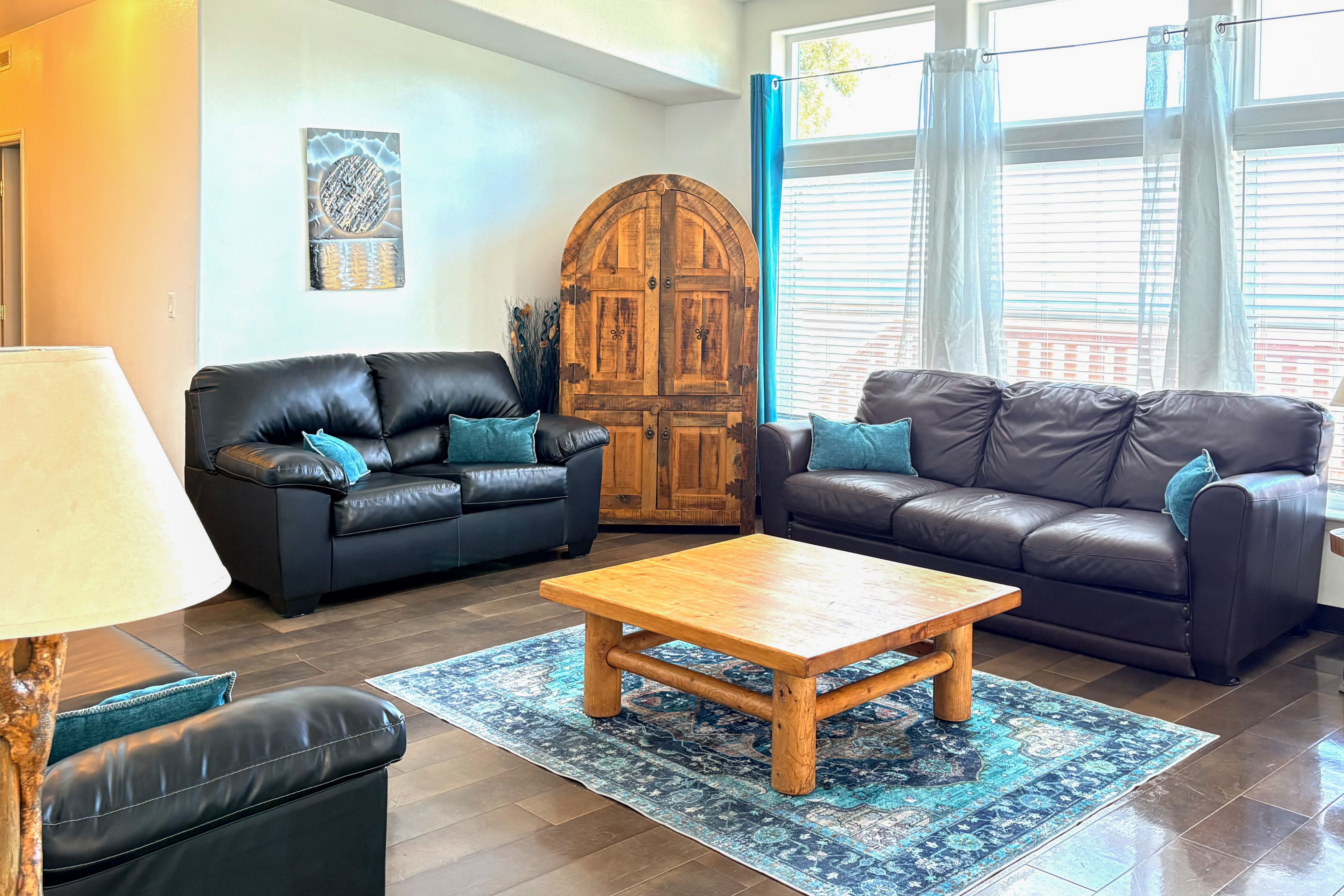 Living Room | Queen Sleeper Sofa