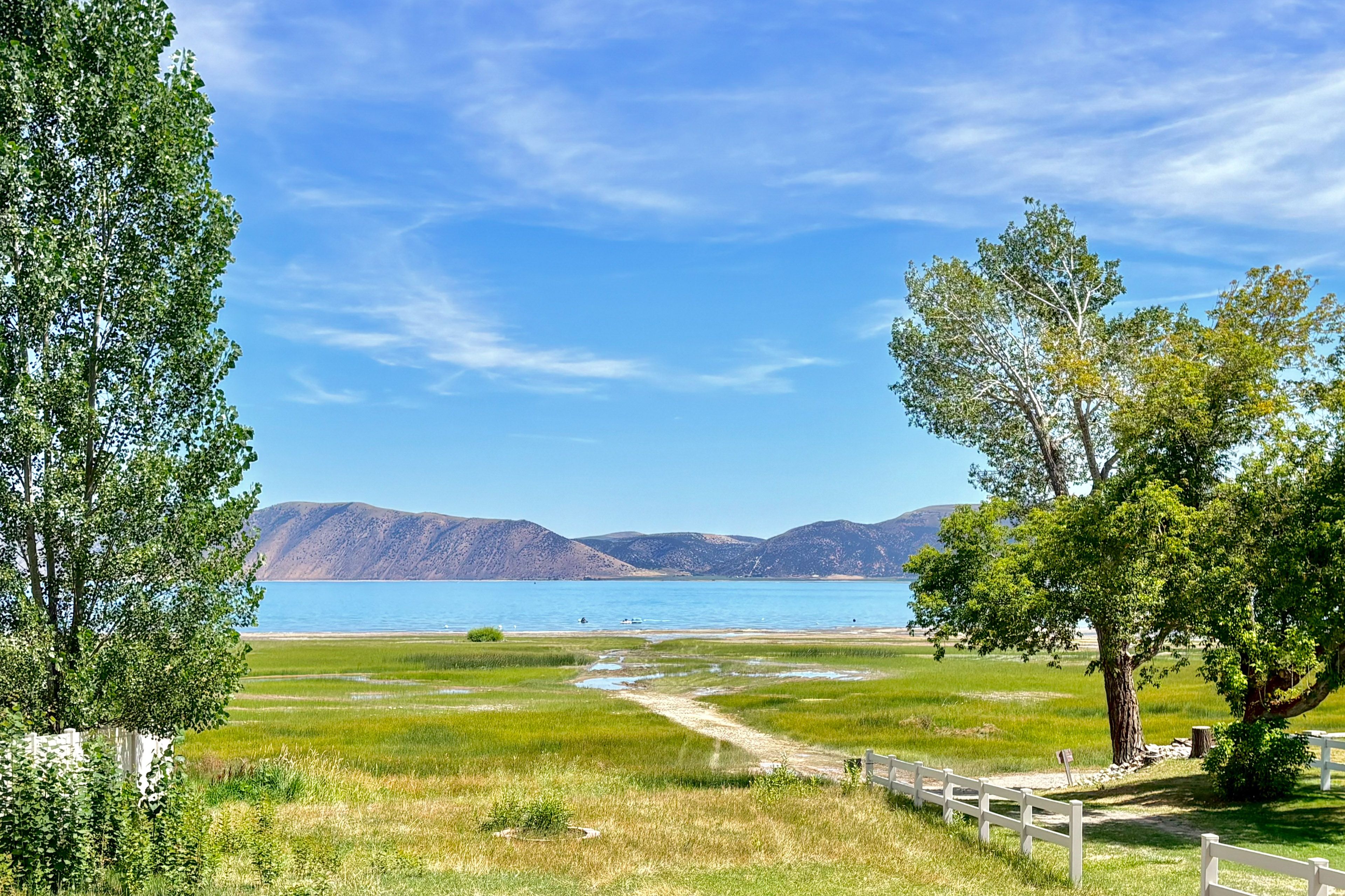 Lake Views & Access