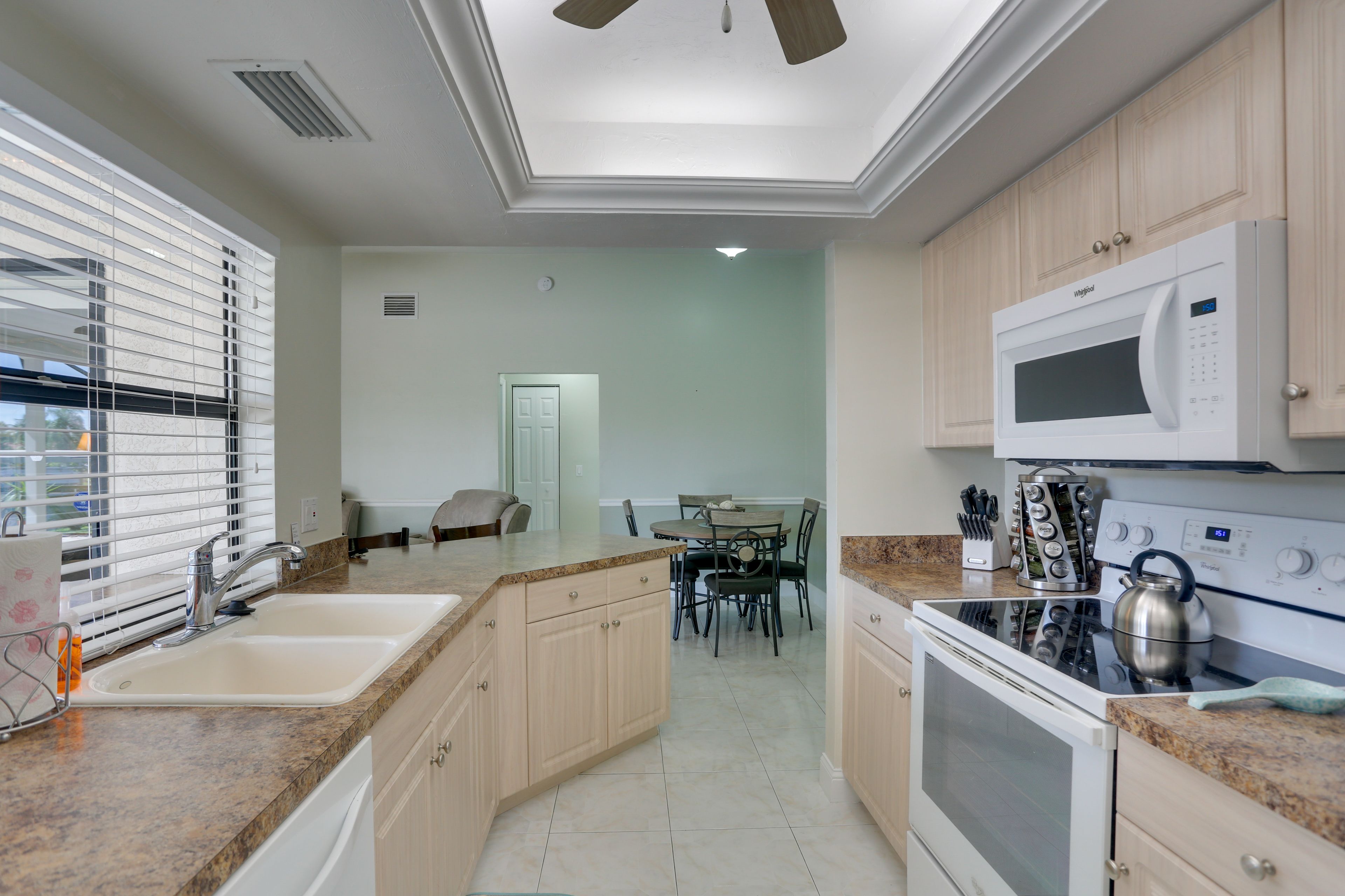 Kitchen | Drip Coffee Maker | Toaster | Spices | Cooking Basics