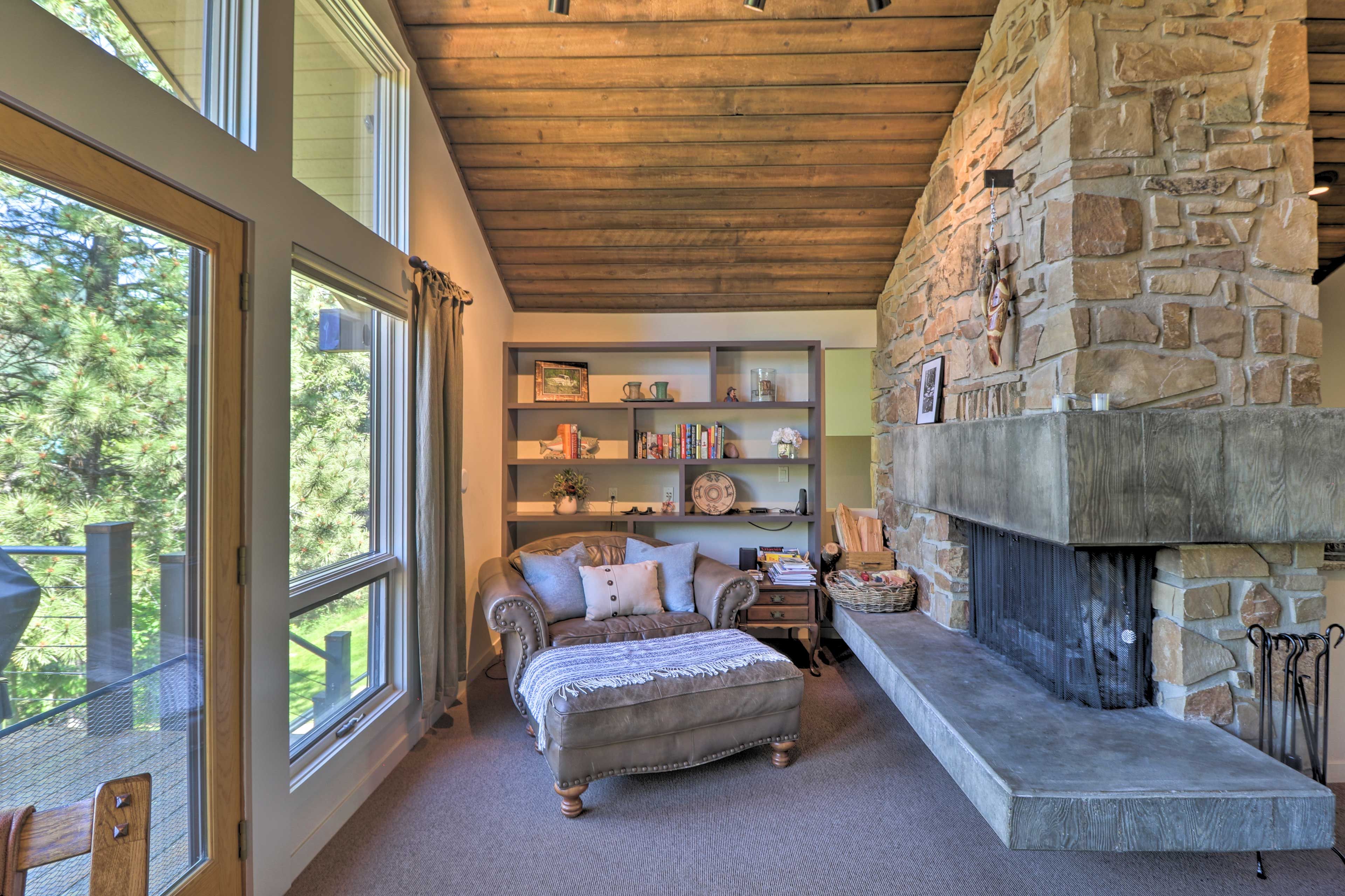 Living Area | Wood-Burning Fireplace | Deck Access