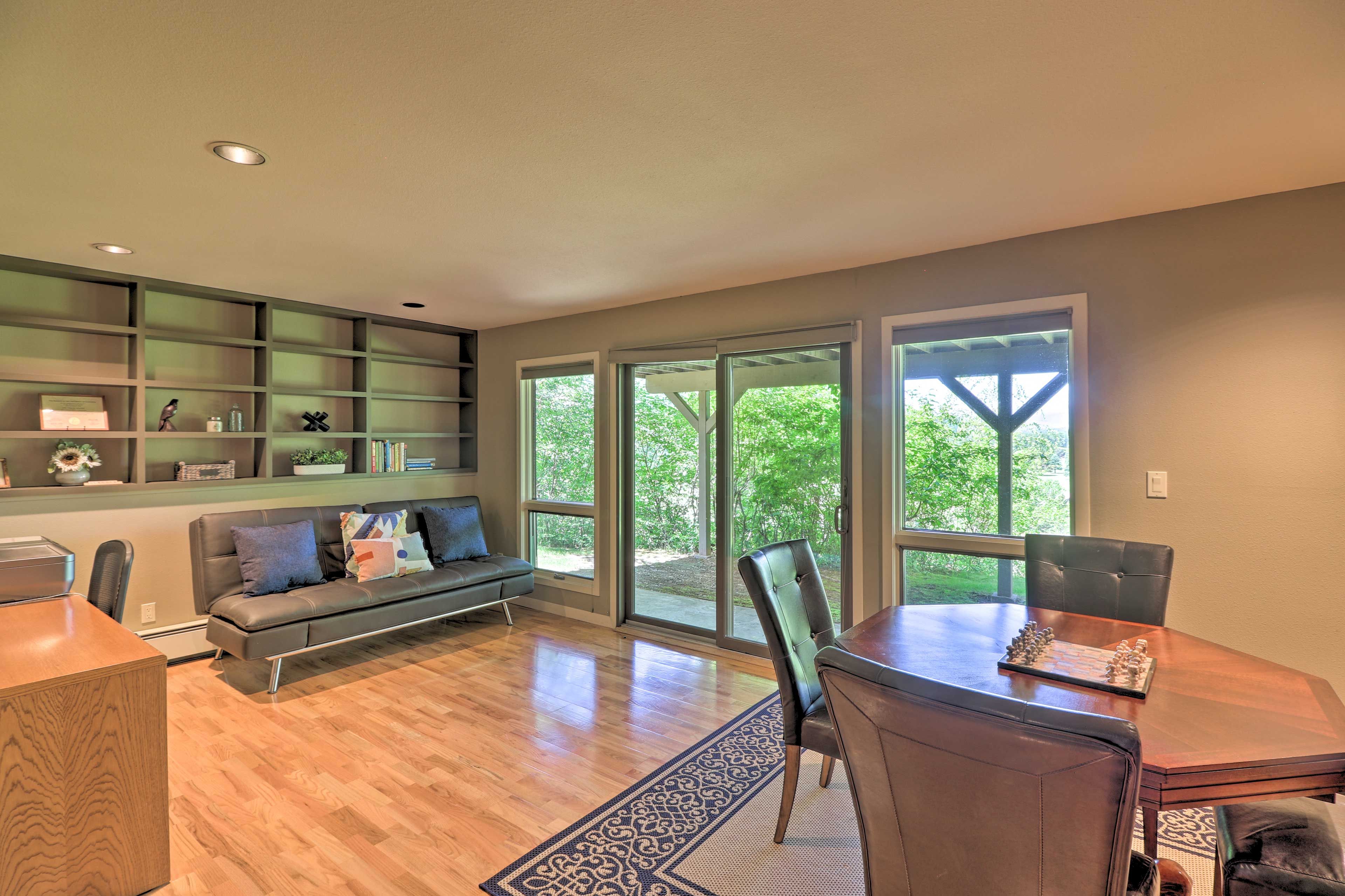 Second Living Area
