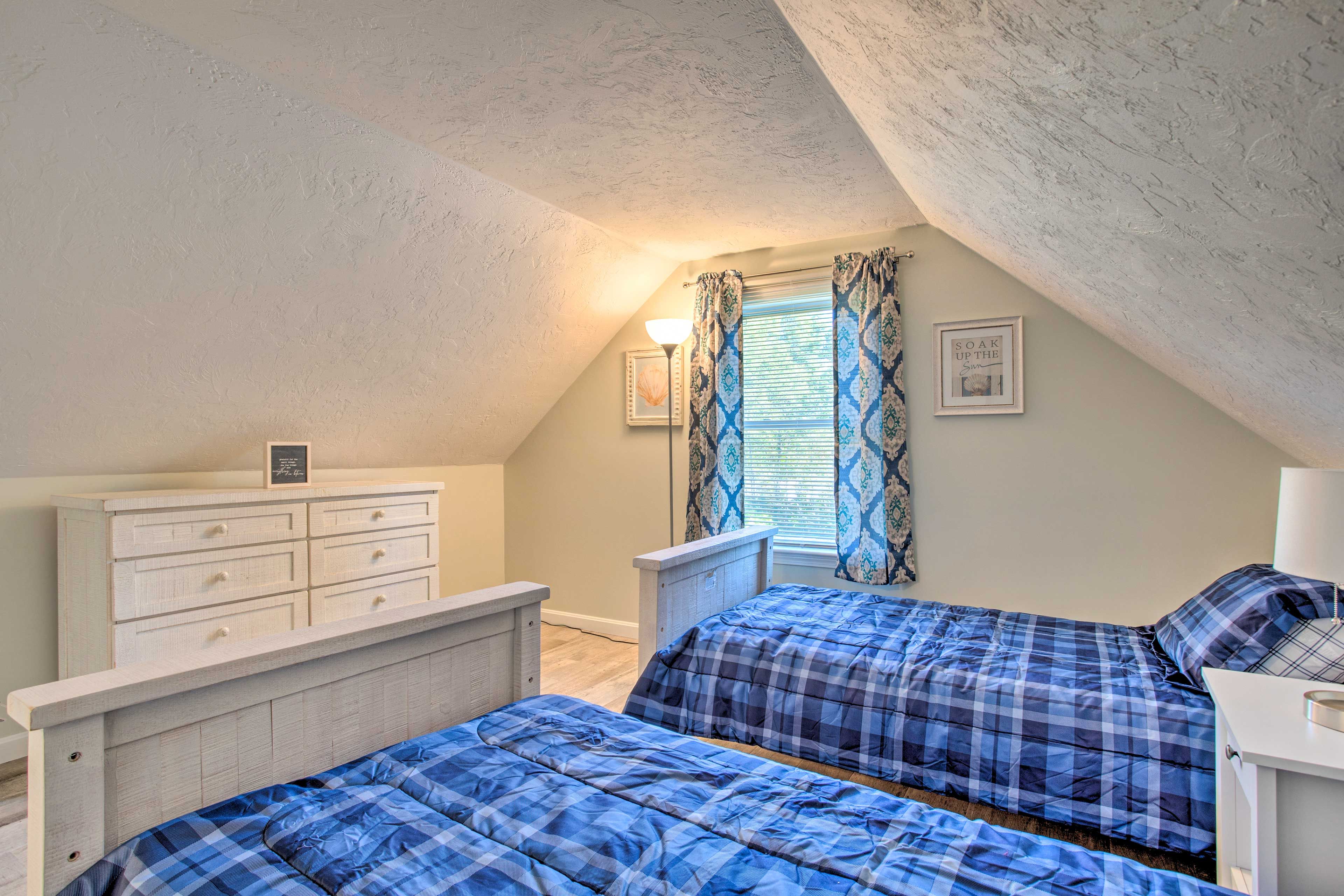 Bedroom 3 | 2 Twin Beds