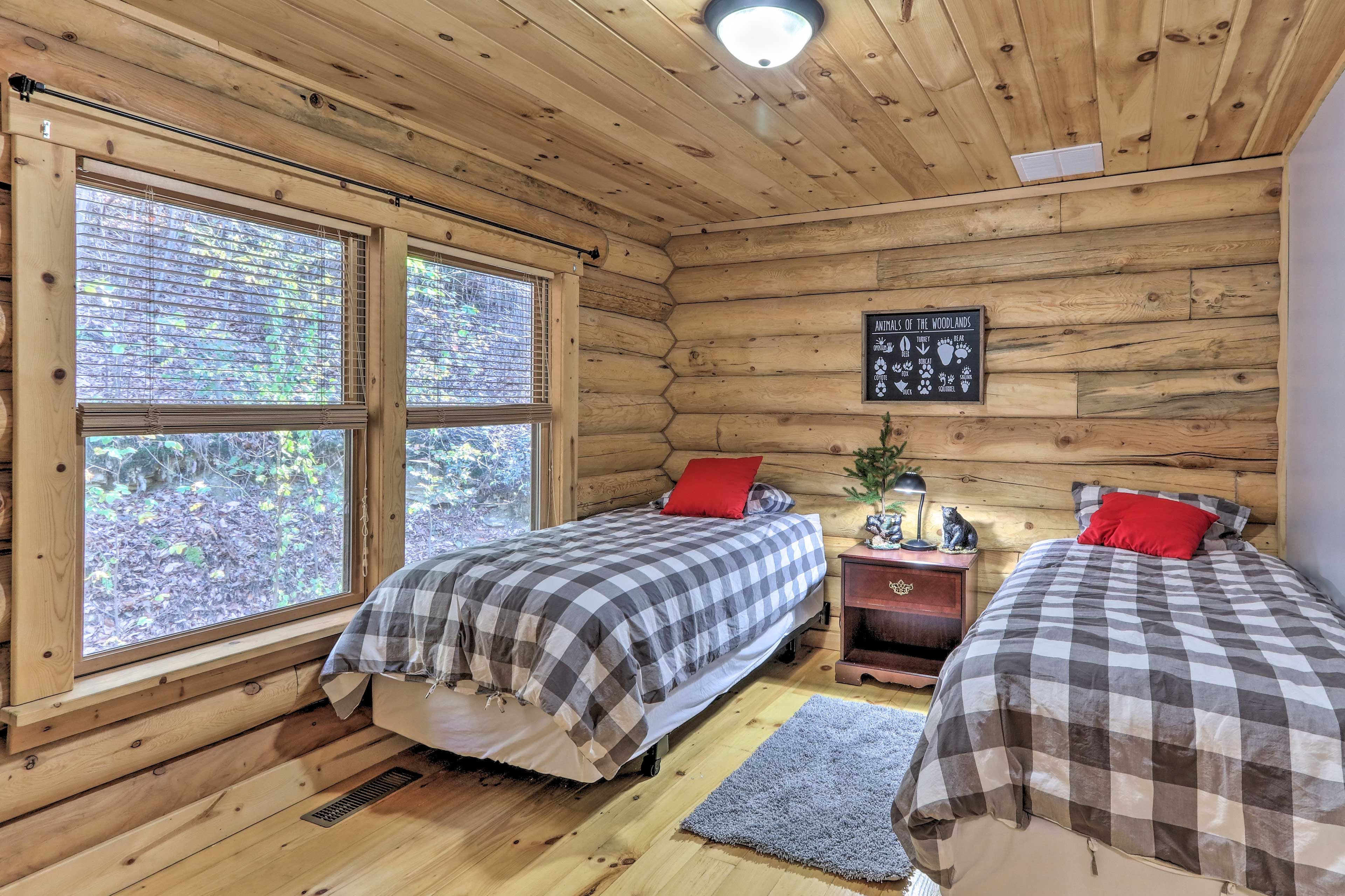 Bedroom 5 | 2 Twin Beds