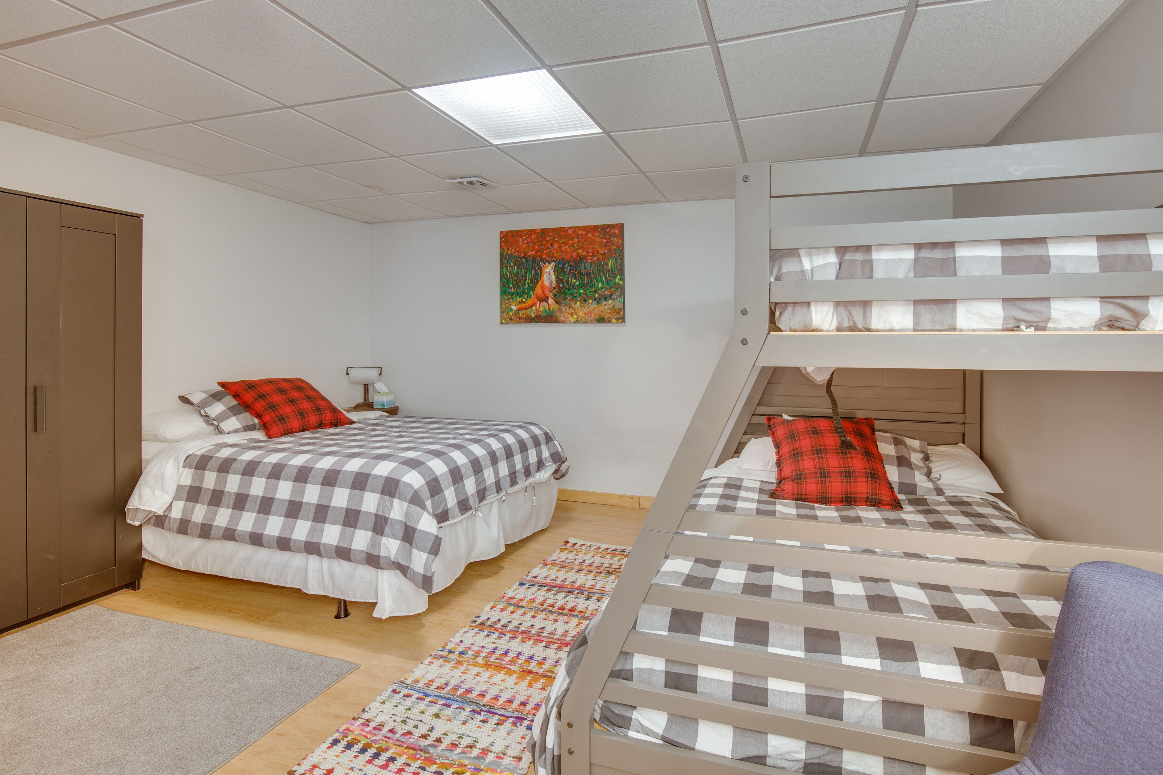 Bedroom 6 | Full Bed | Twin/Full Bunk Bed