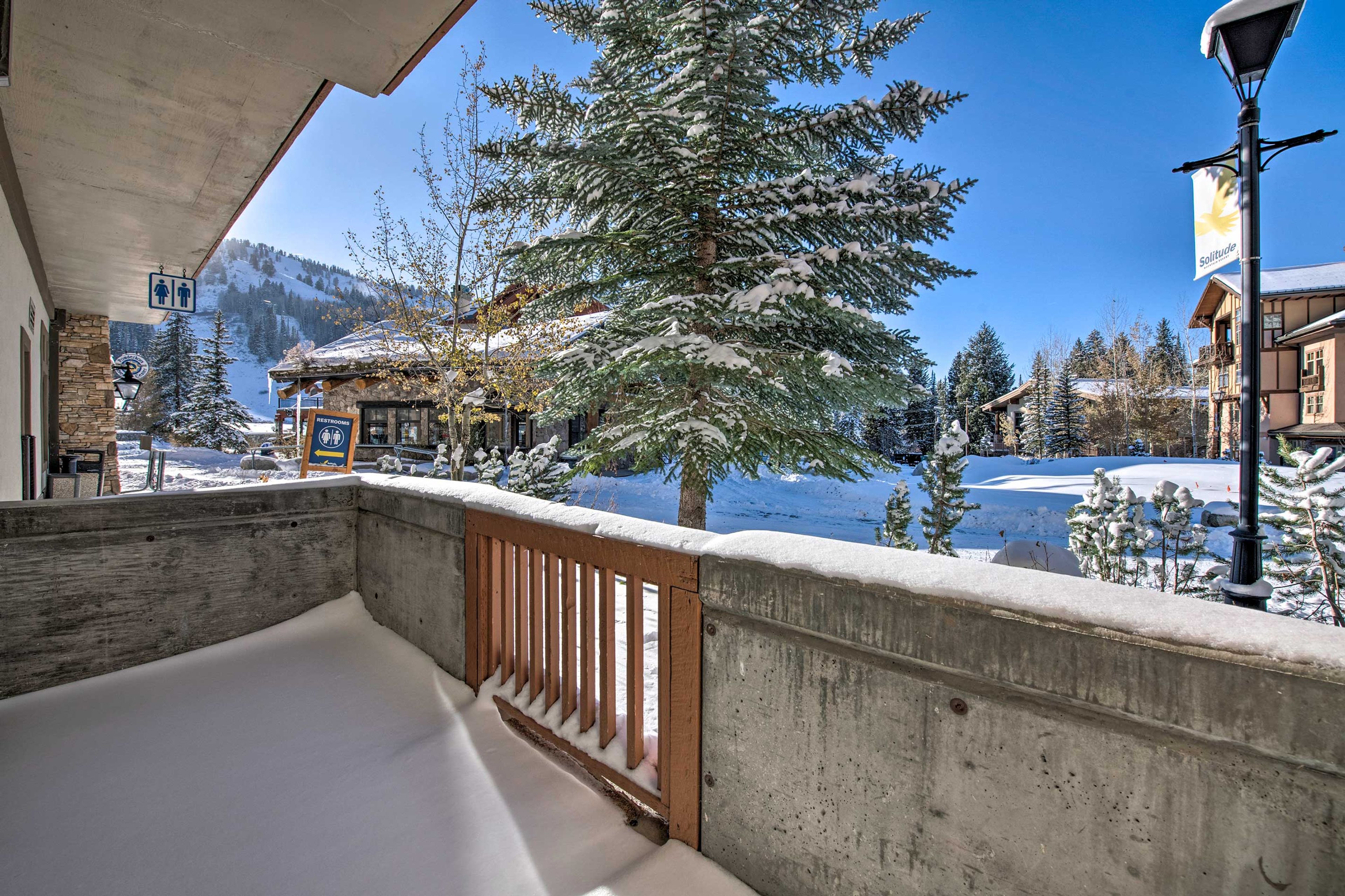Covered Patio | Mountain Views
