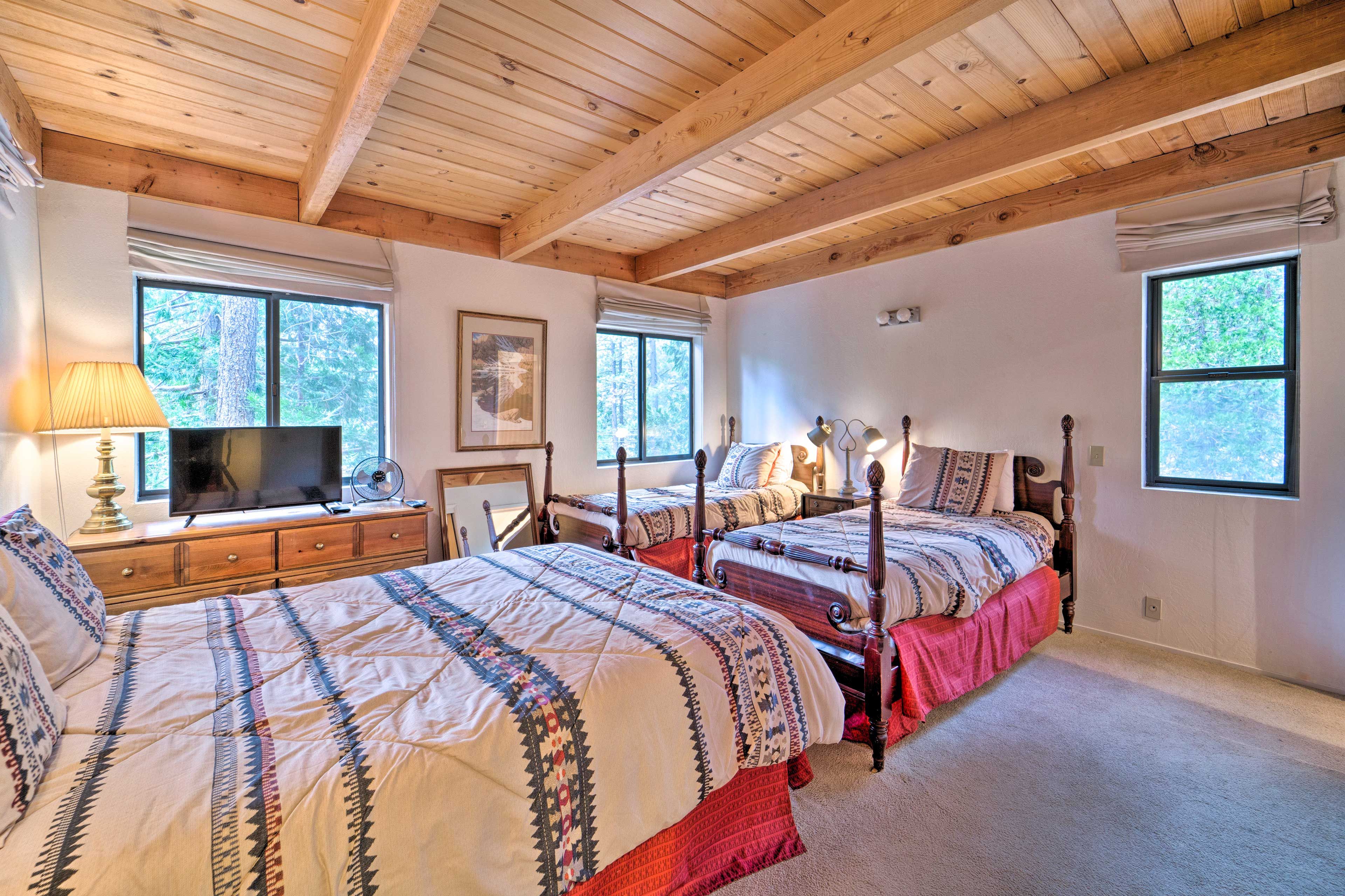 Bedroom 4 | Main Level | Full Bed | 2 Twin Beds