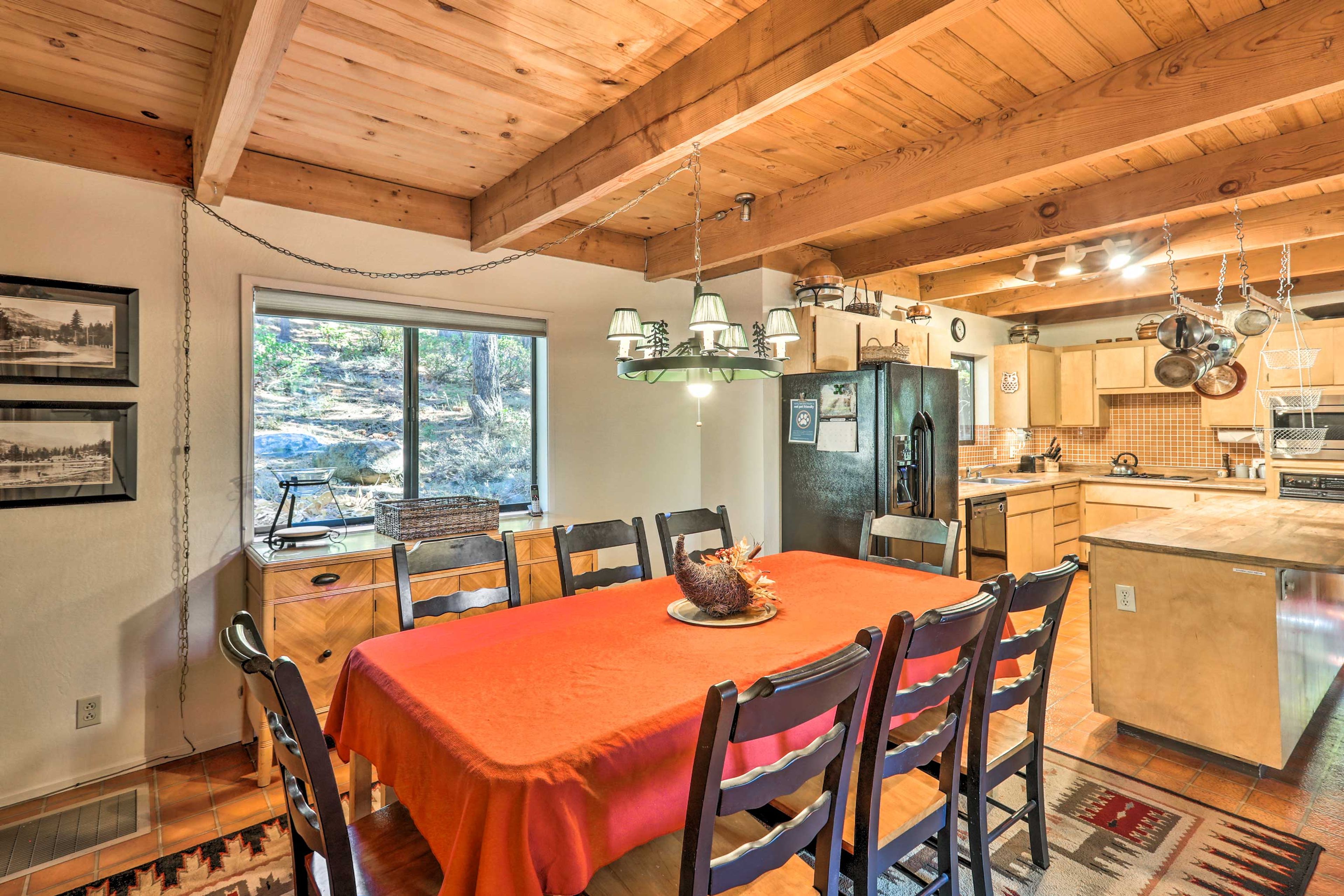 Dining Space | Dishware & Flatware