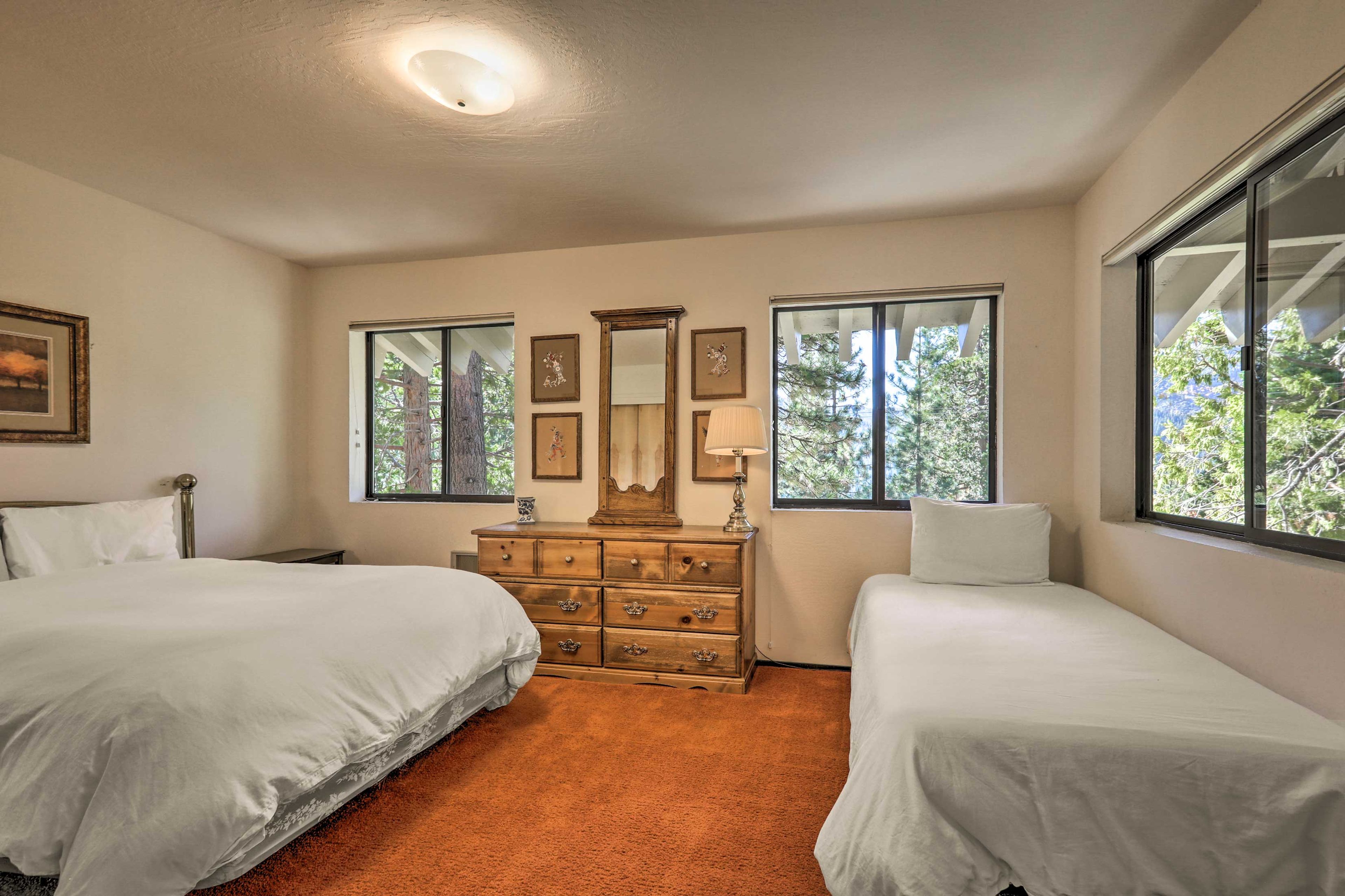 Bedroom 3 | Upper Level | Queen Bed | Twin Bed