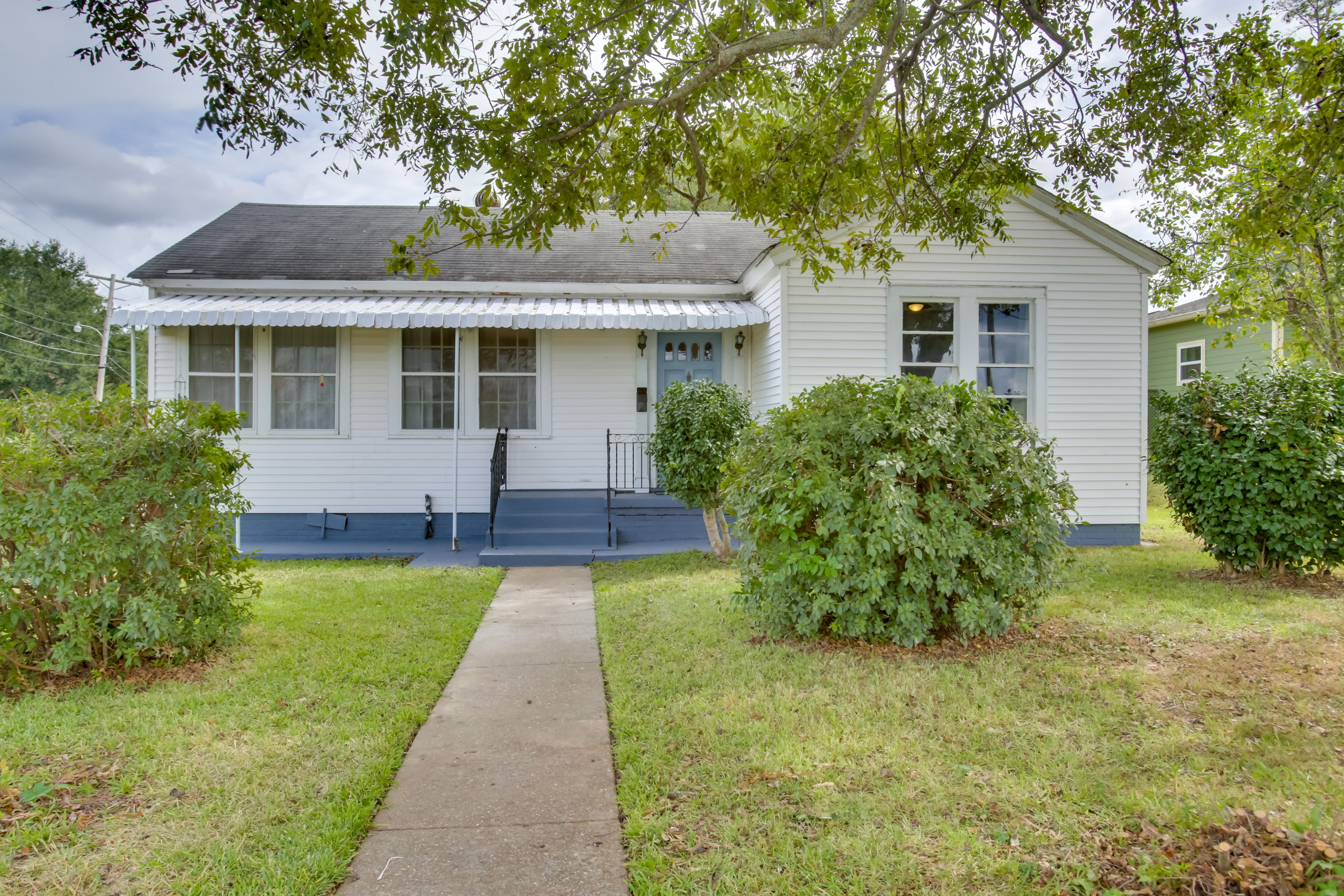 Exterior | Walkable Location | River Views