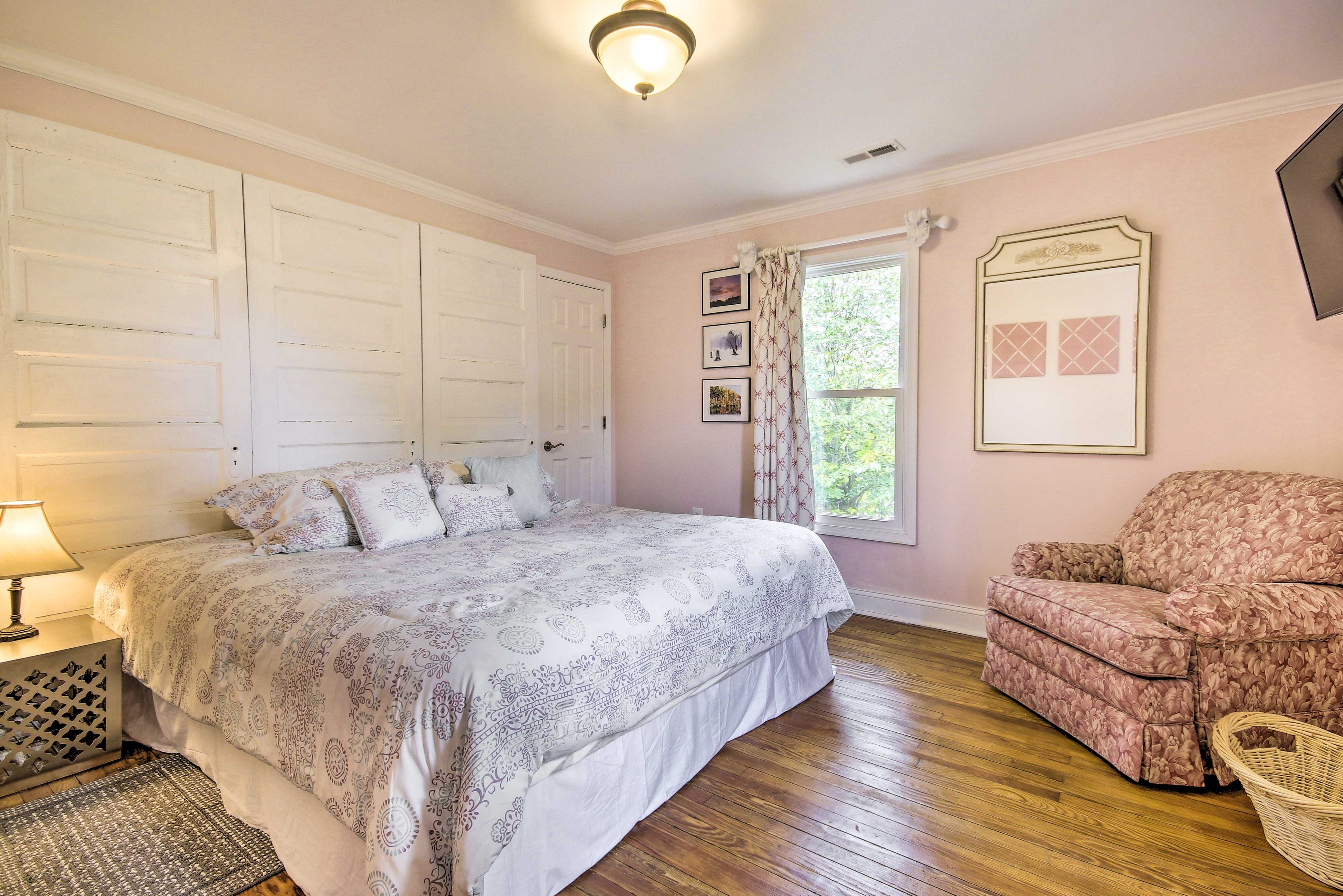 Bedroom 4 | King Bed