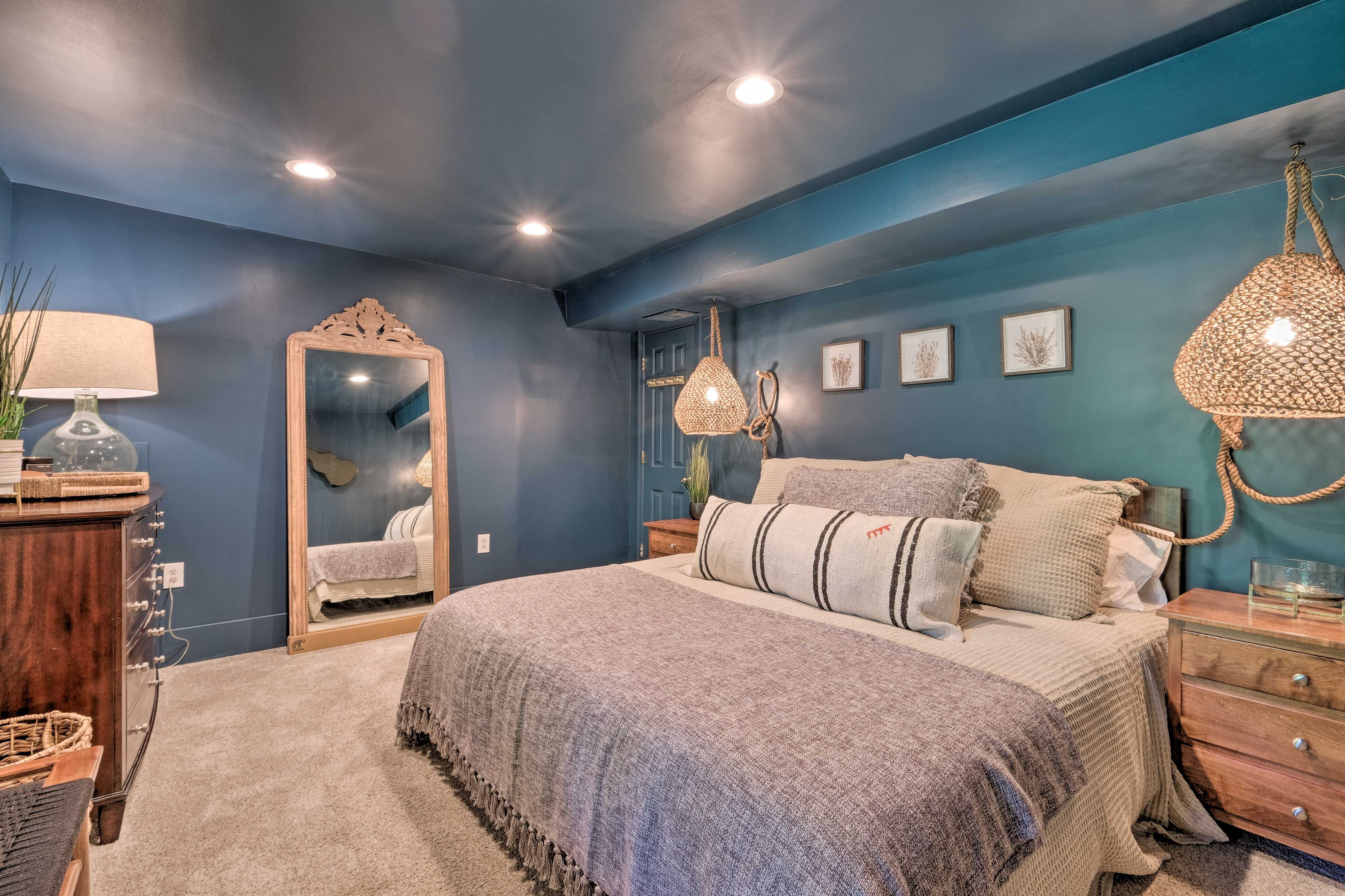 Bedroom 3 | California King Bed