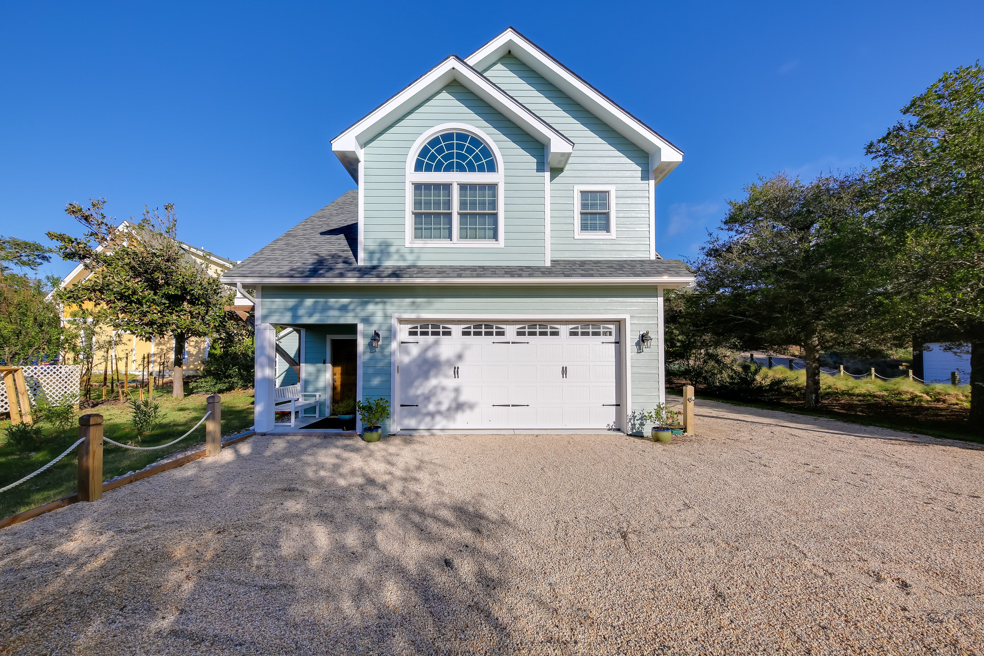 Parking | Driveway (2 Vehicles)