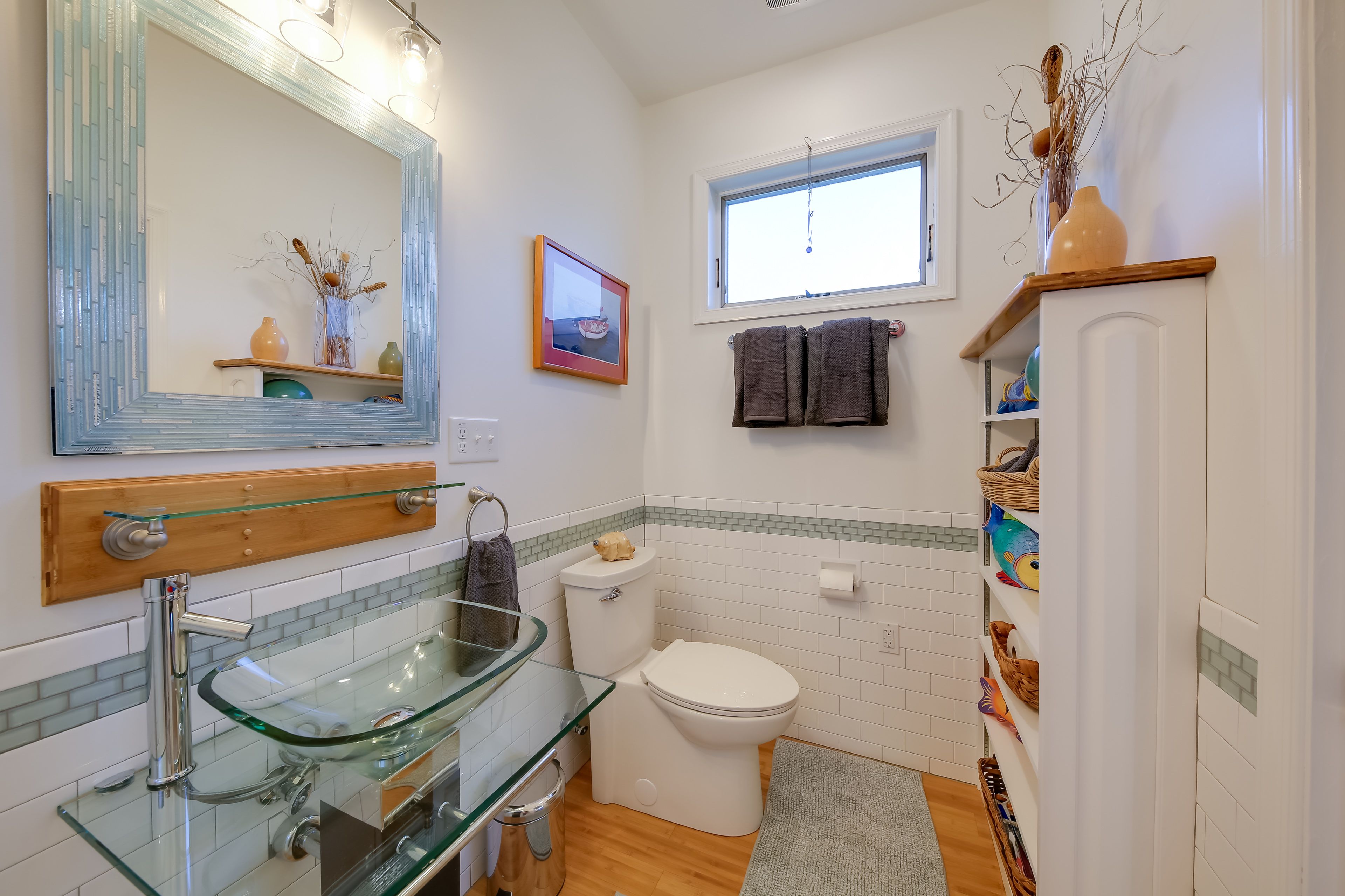 Full Bathroom | Linens & Towels